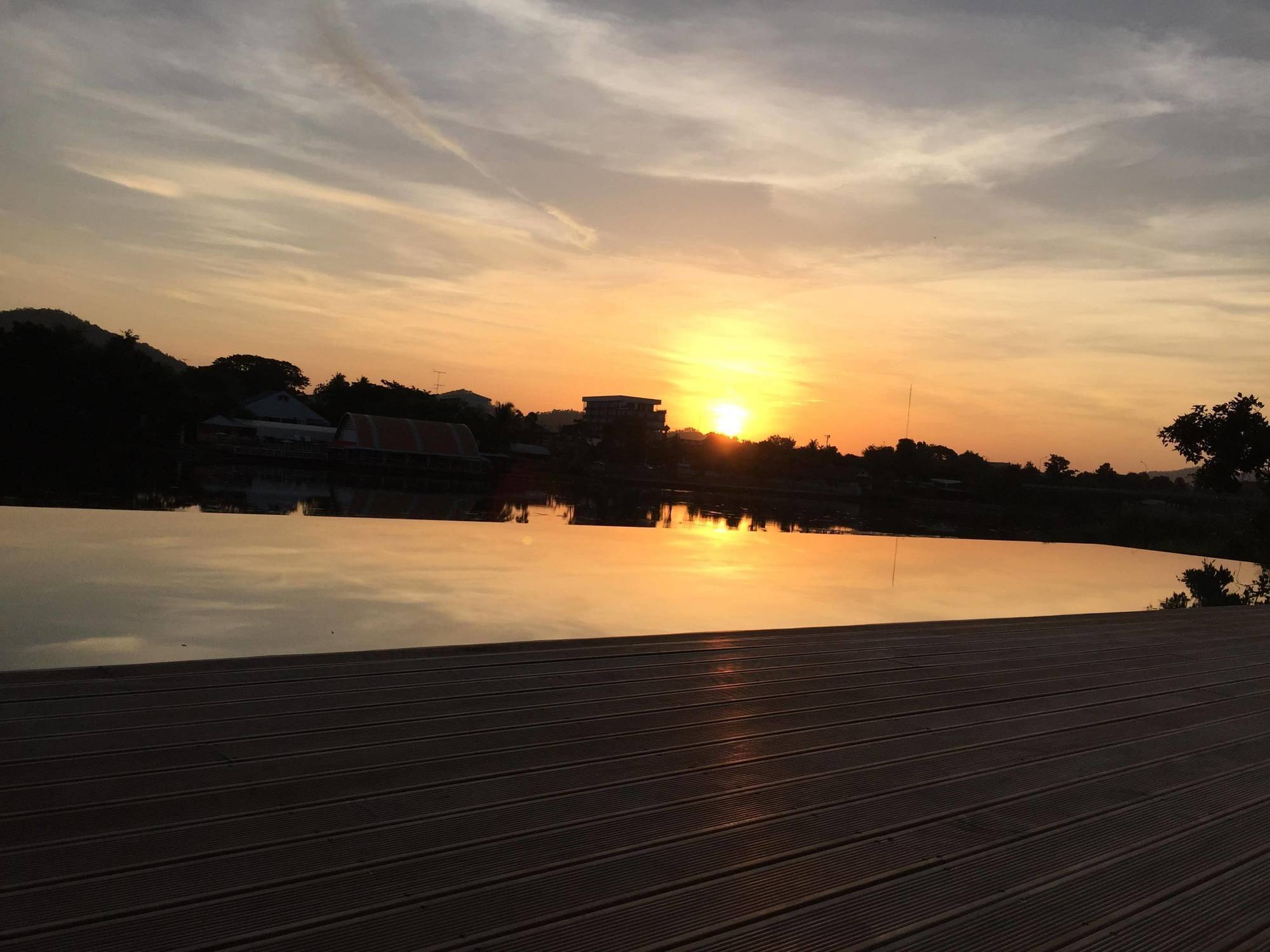 The Glory River Kwai Hotel Kanchanaburi