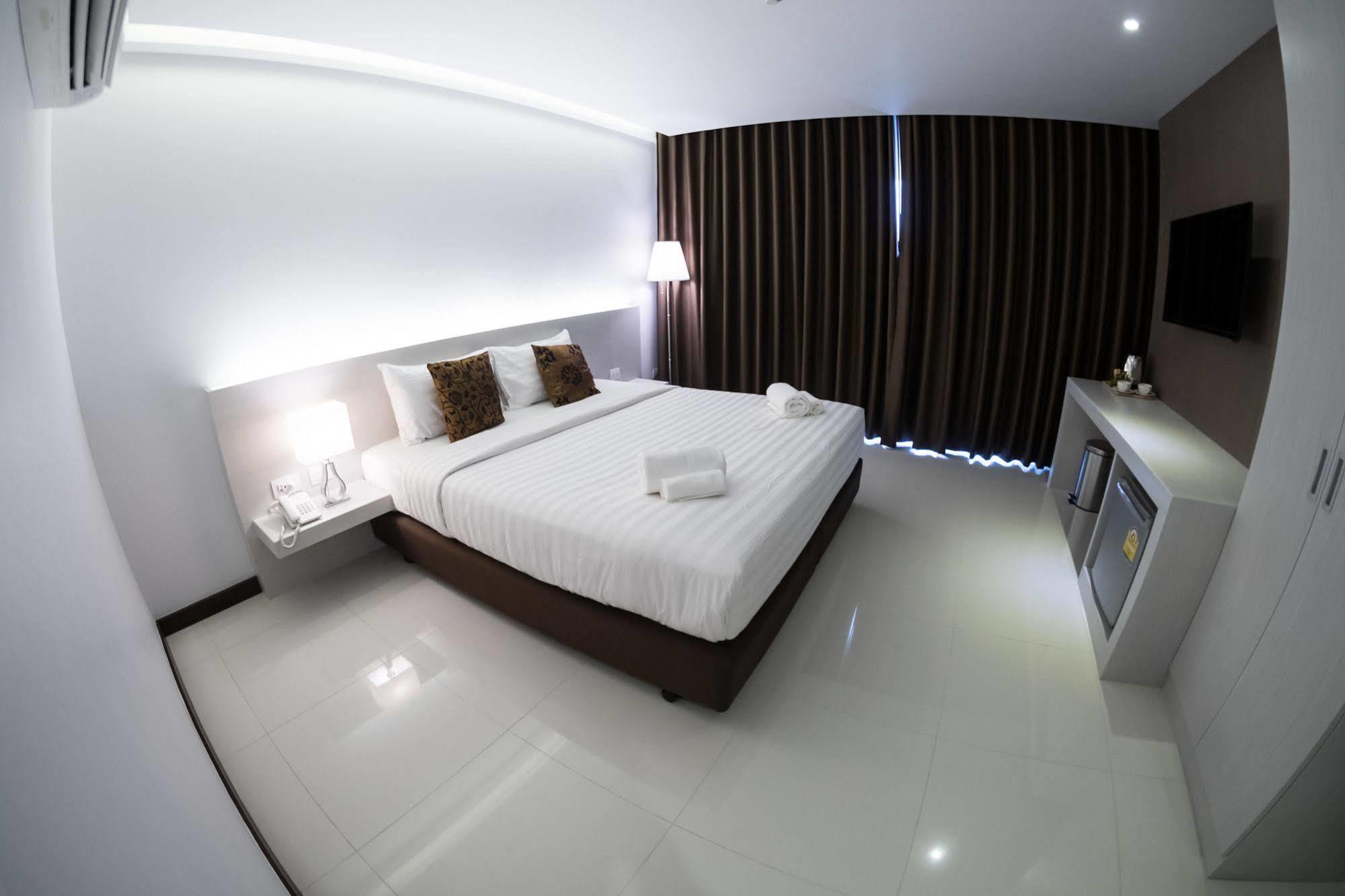 Chaisaeng Hotel