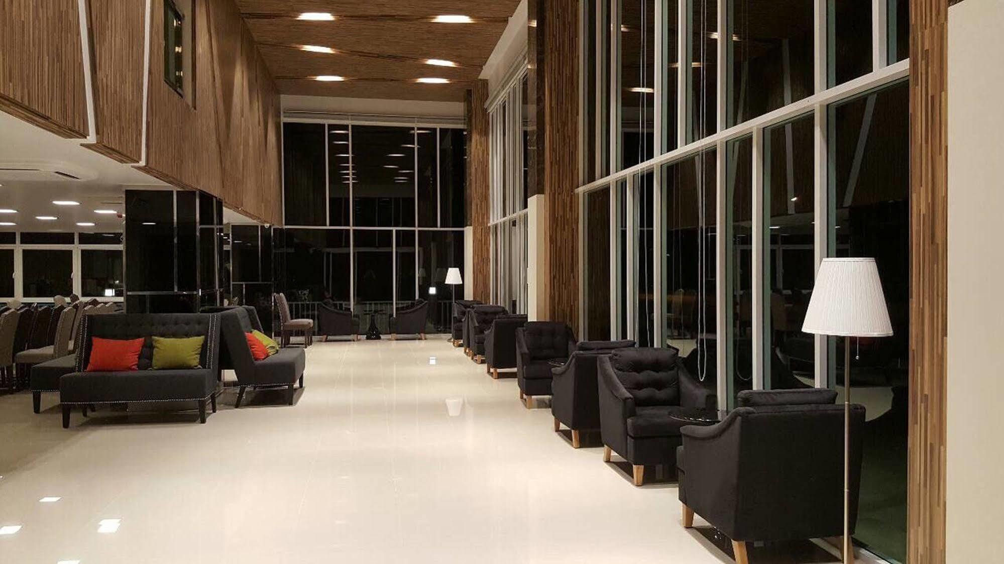 Hotel Chaisaeng 3*