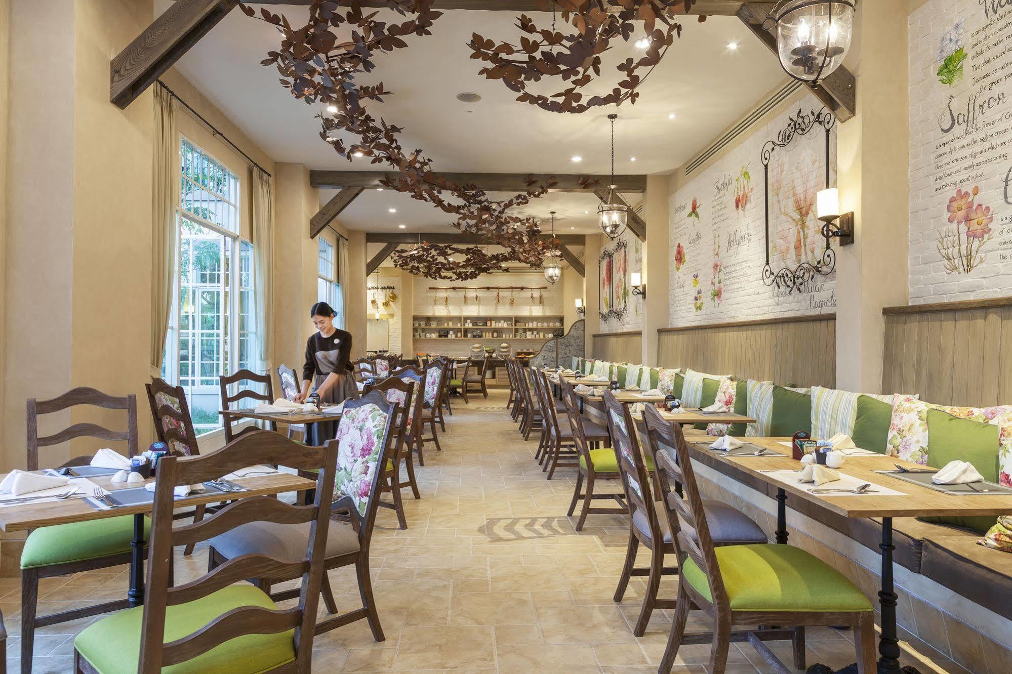 U Khao Yai Hotel