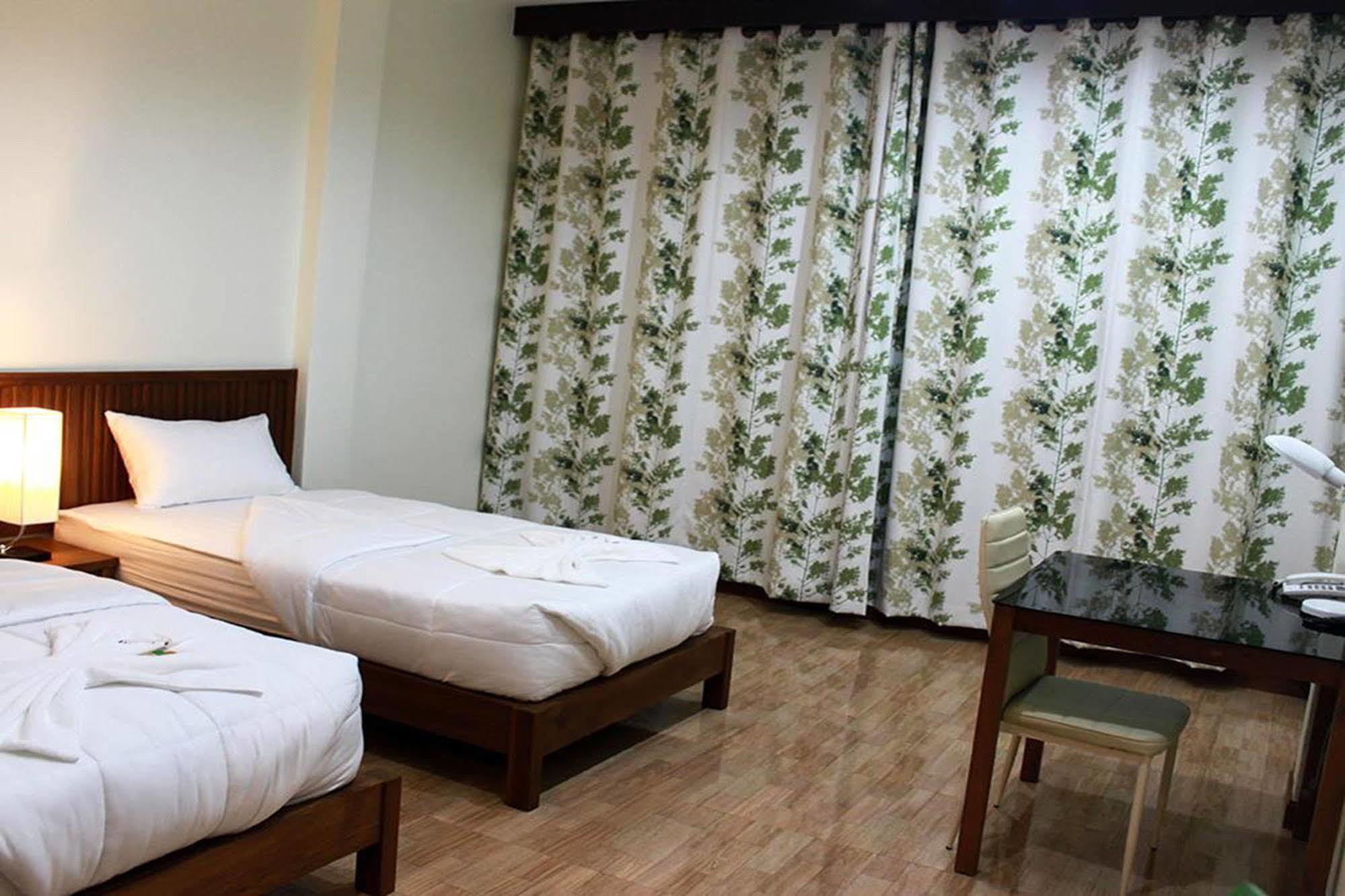 Hotel The Win 3*