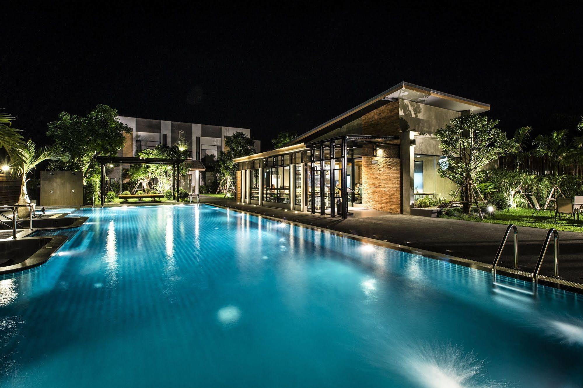 Cresco Hotel Buriram 4*