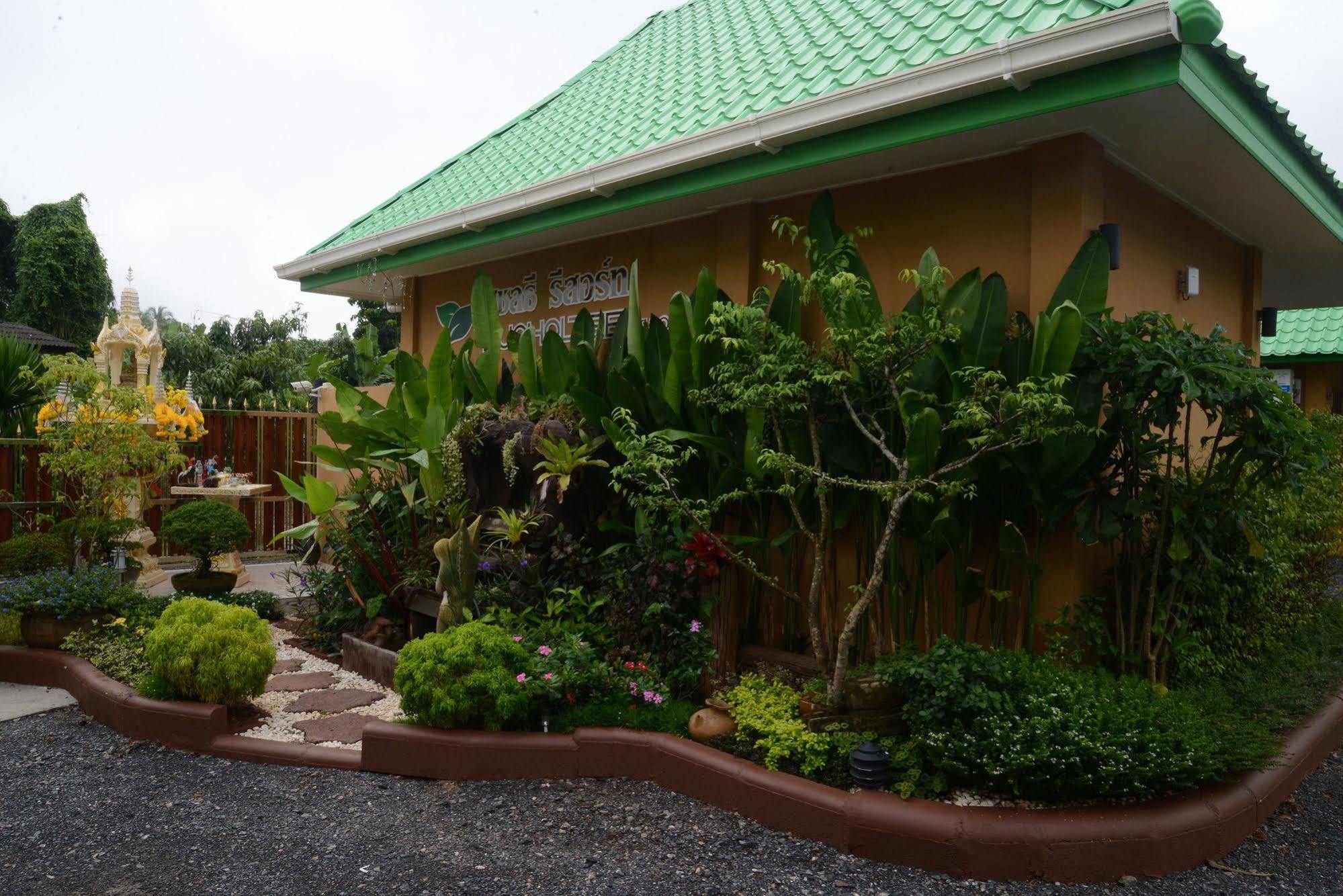 Resort Sucholtee 3*