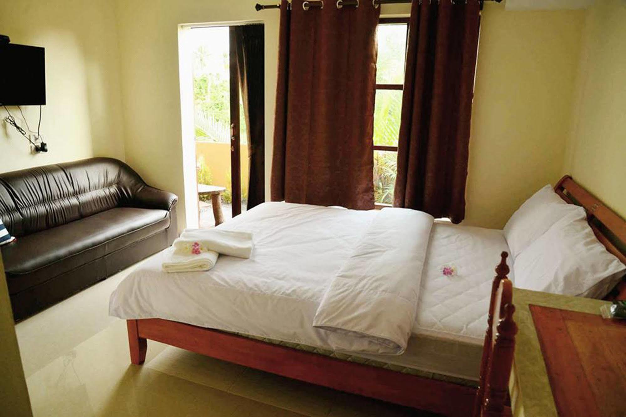 Sucholtee 3* Surat Thani