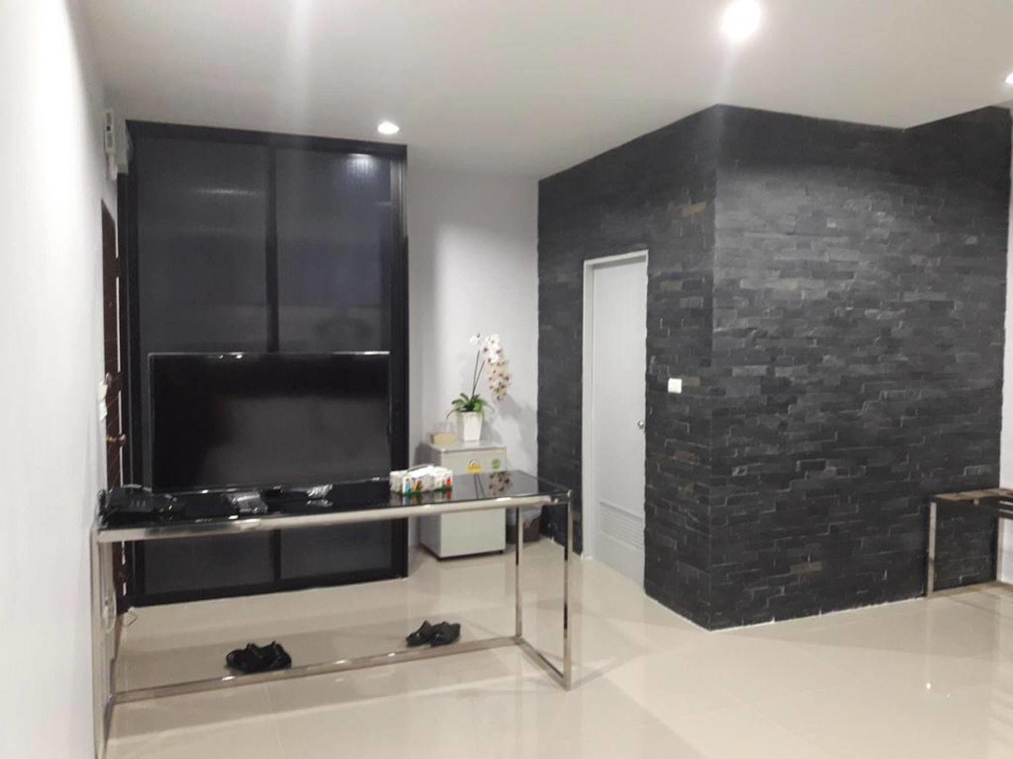 The Ztand By Airport Phuket