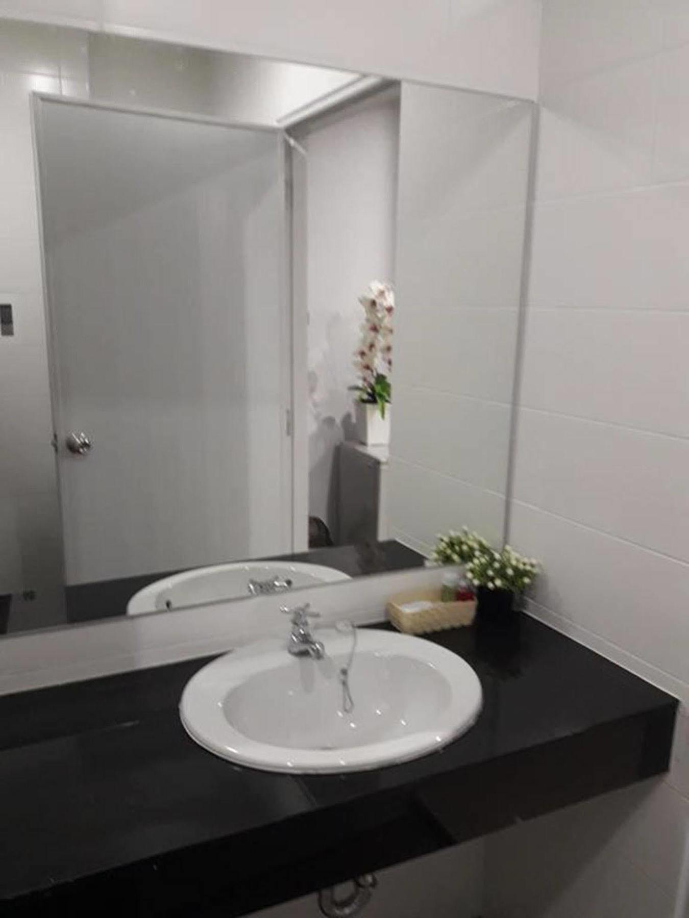 The Ztand By Airport Phuket Hotel Ban Bo Han