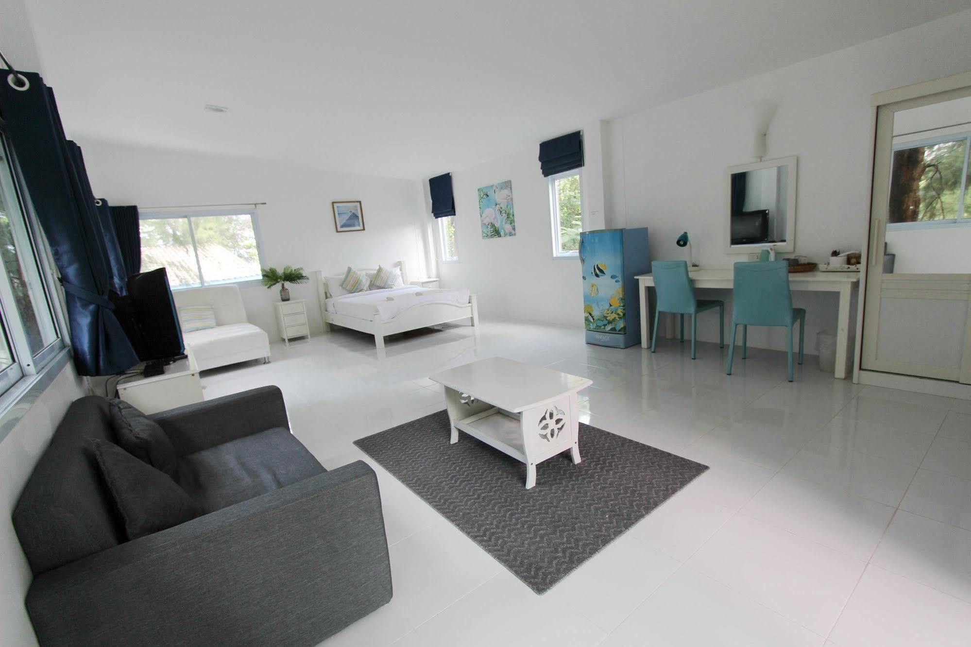 Issara 2* Sichon