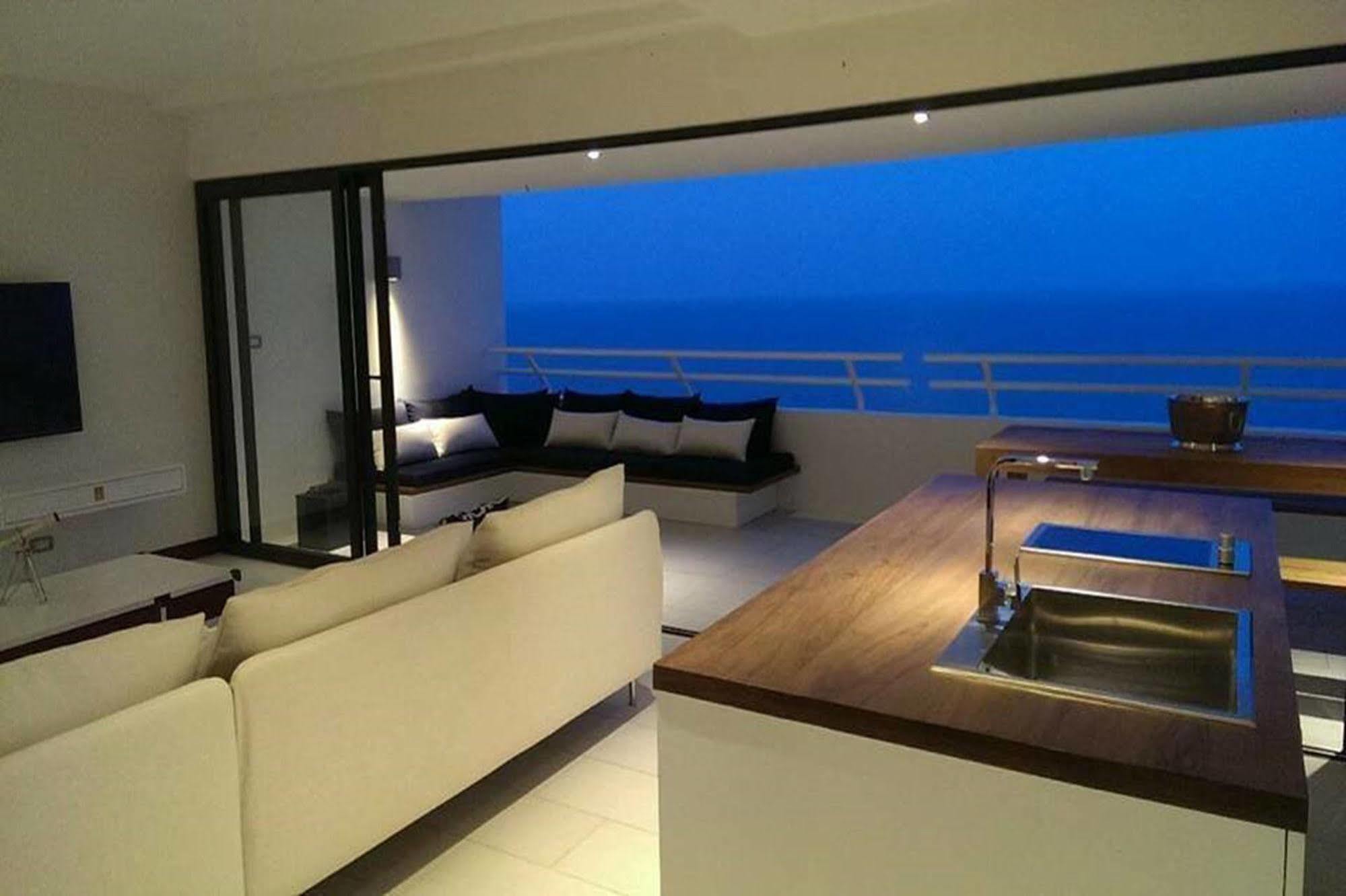 Hotel Yambay 3*
