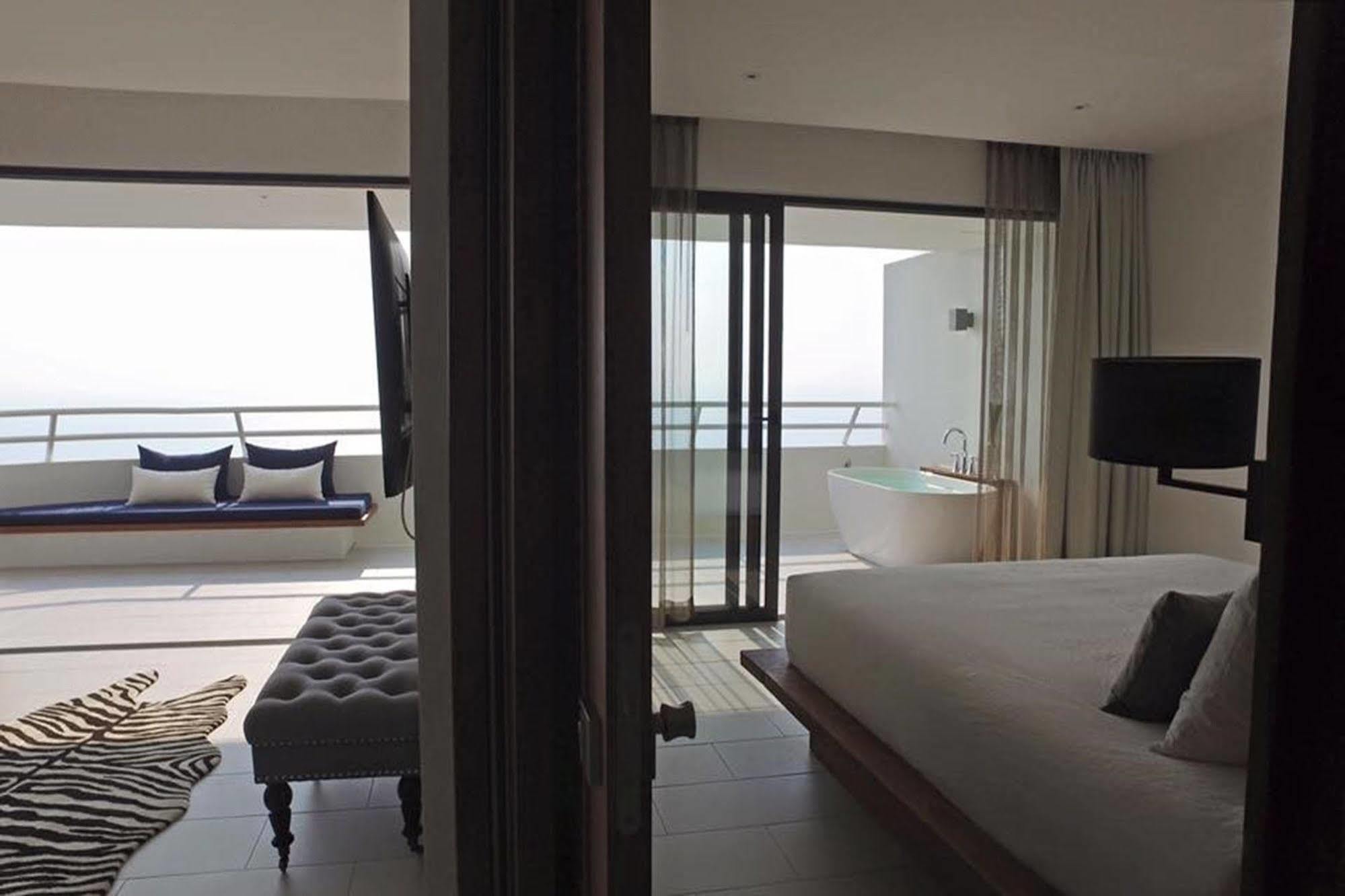 Yambay Hotel Pran Buri