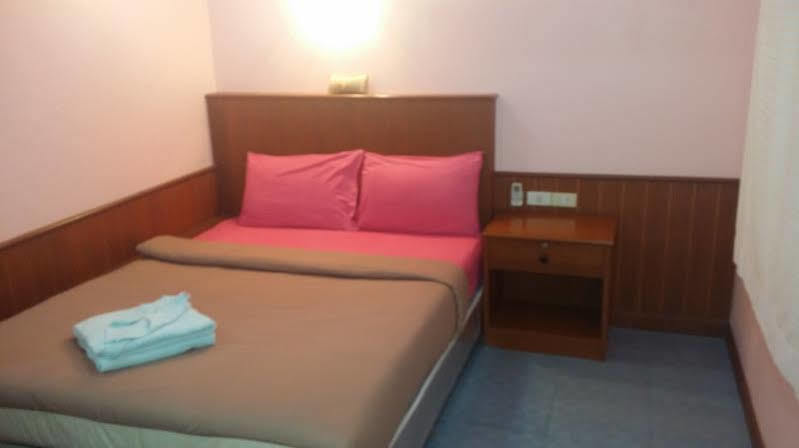 Hotel Aaron Cha-Am