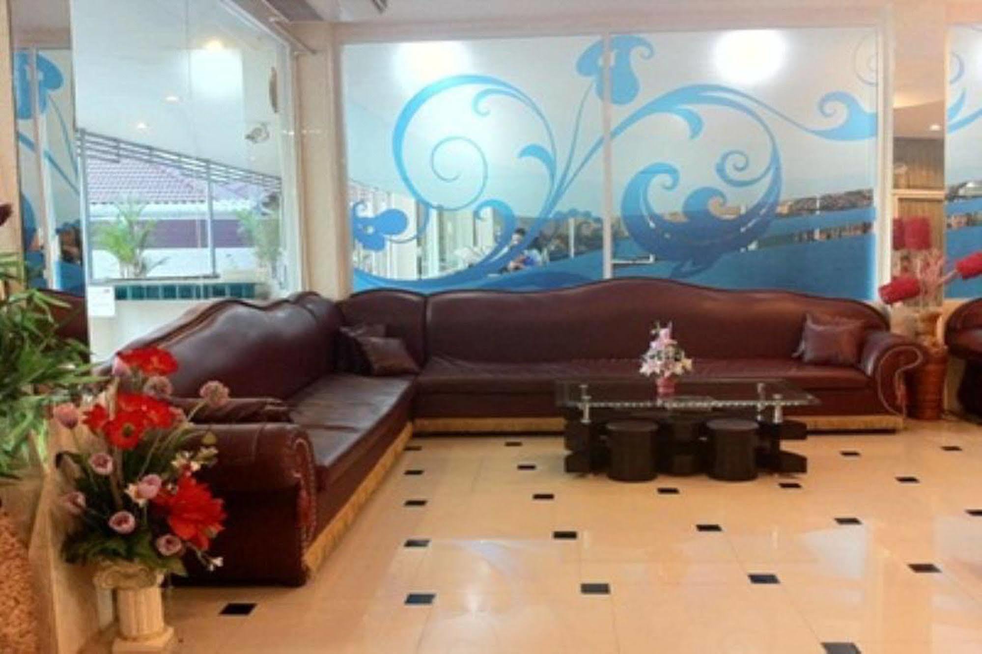 Sky Park Hatyai 3*