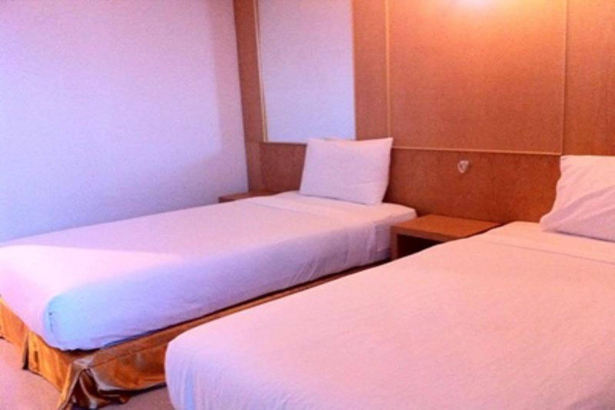 Hotel Sky Park Hatyai