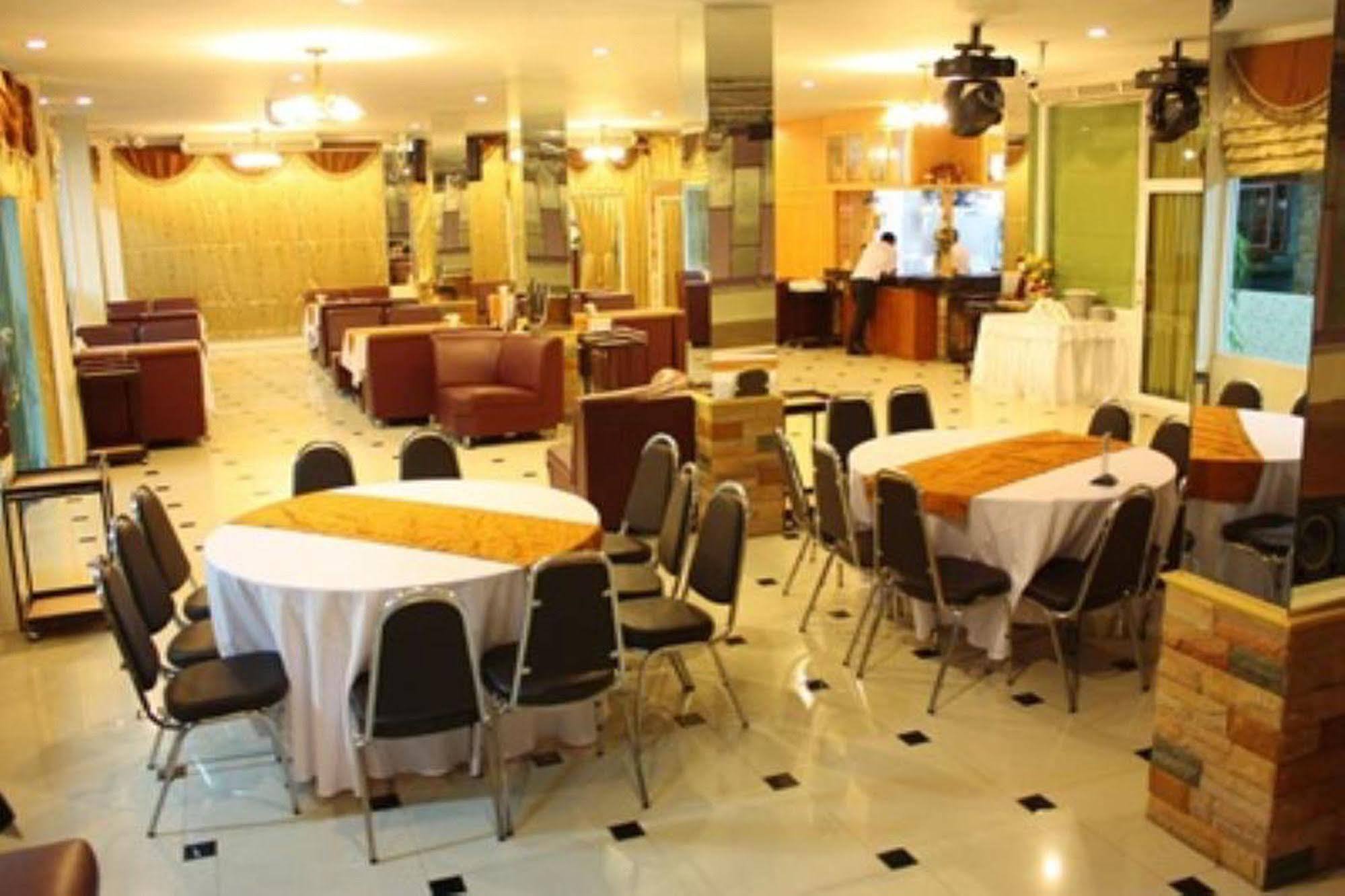 Hotel Sky Park Hatyai