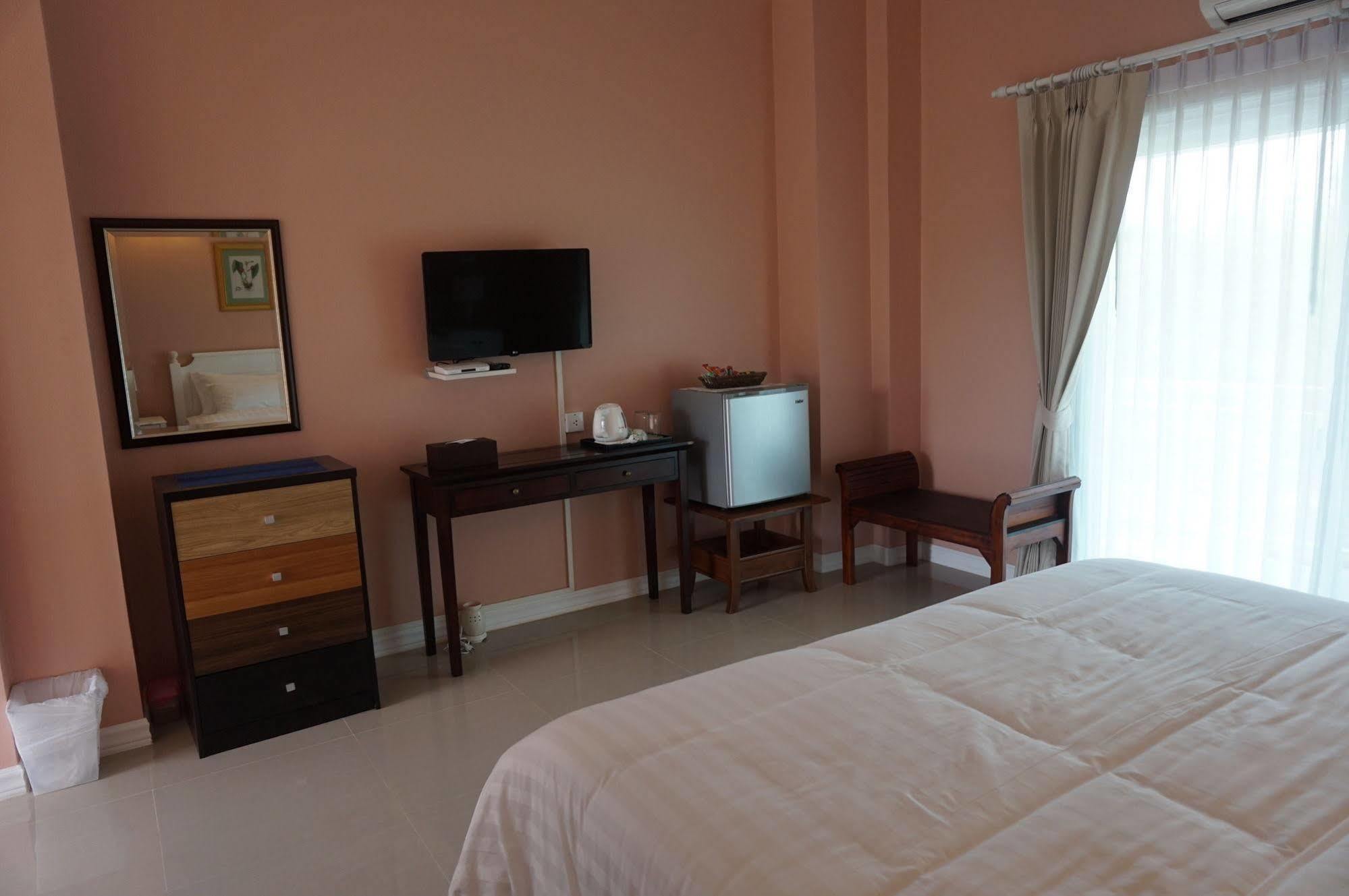 La Place Bed & Breakfast 3*