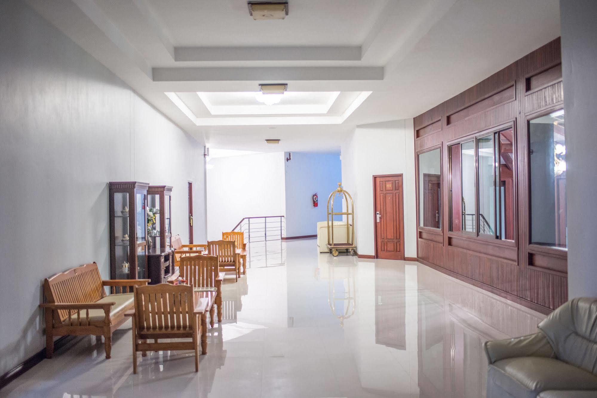 Hotel Nongkhai White Nong Khai