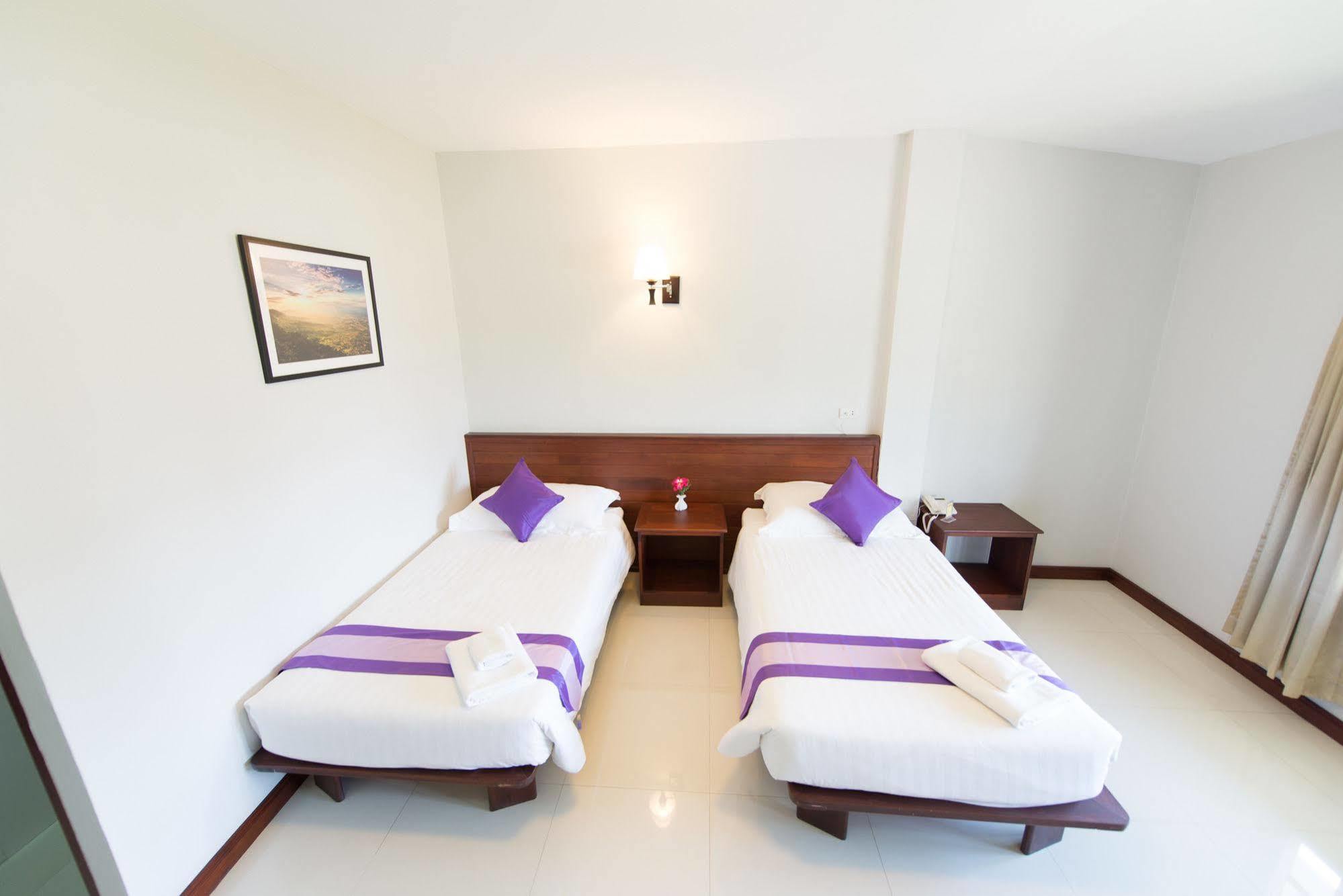 Nongkhai White 3*