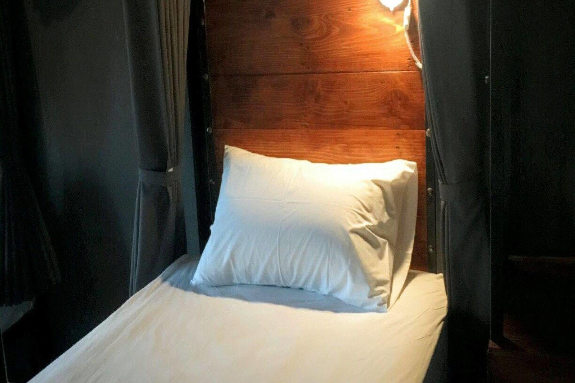 Rider Bedroom & Cafe