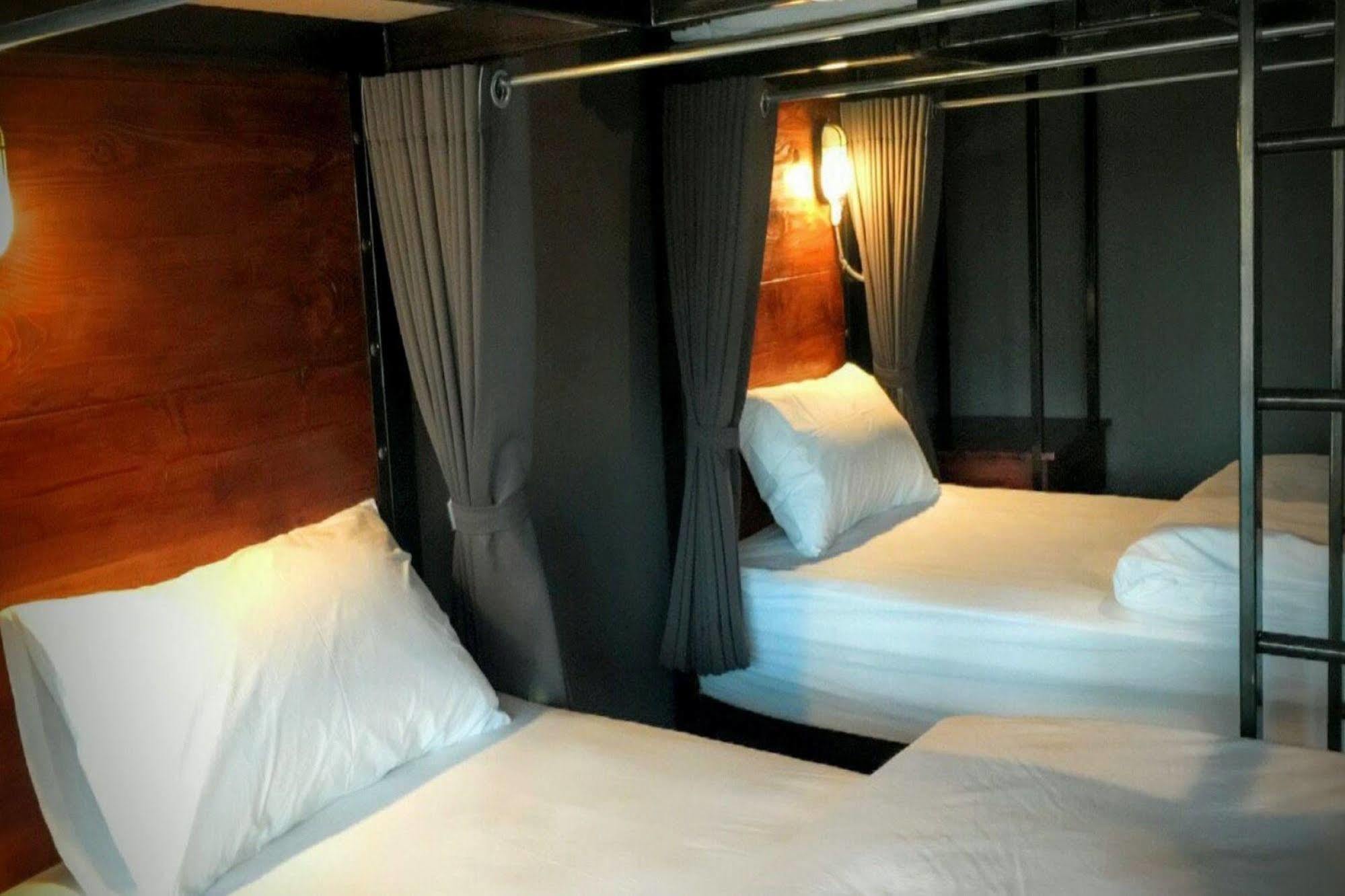 Hostel Rider Bedroom & Cafe