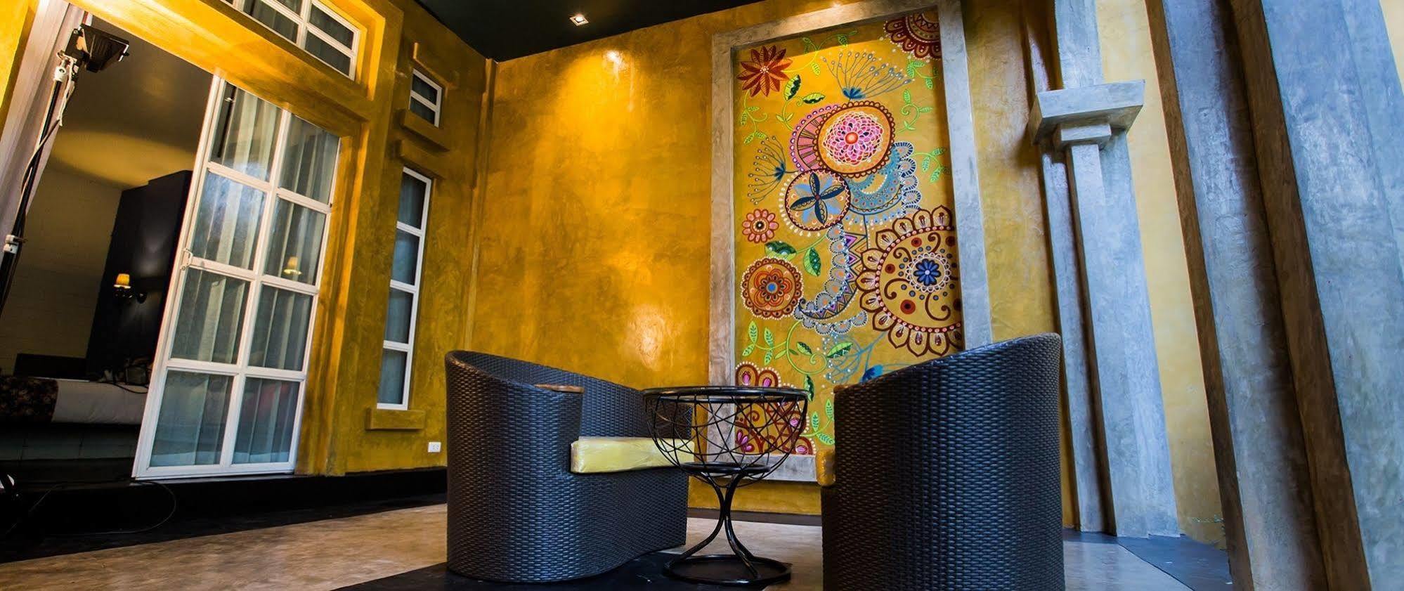 Hotel Capital O 469 At Nata Chiangmai Chic View 4*