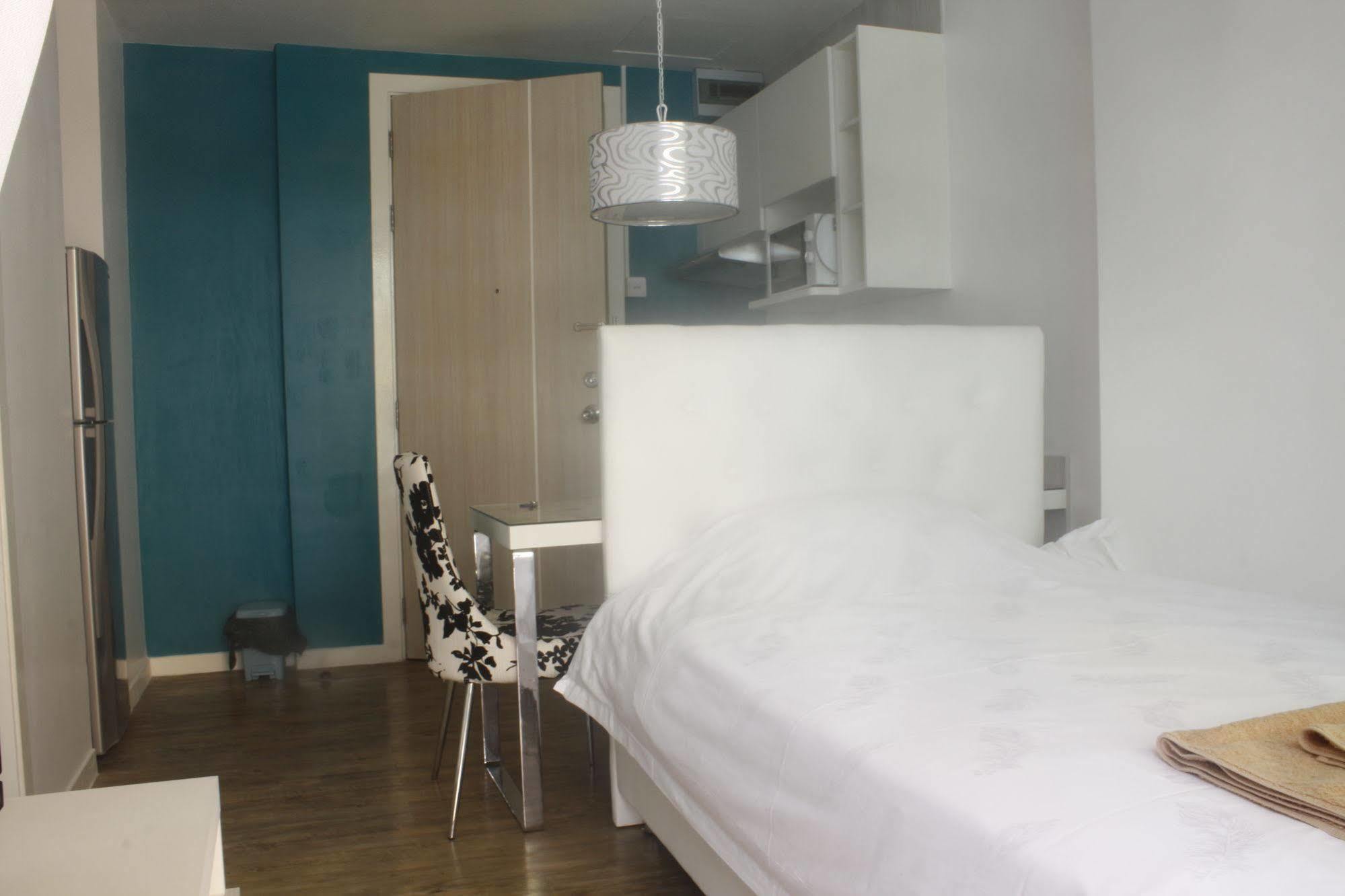Arbani Apartment