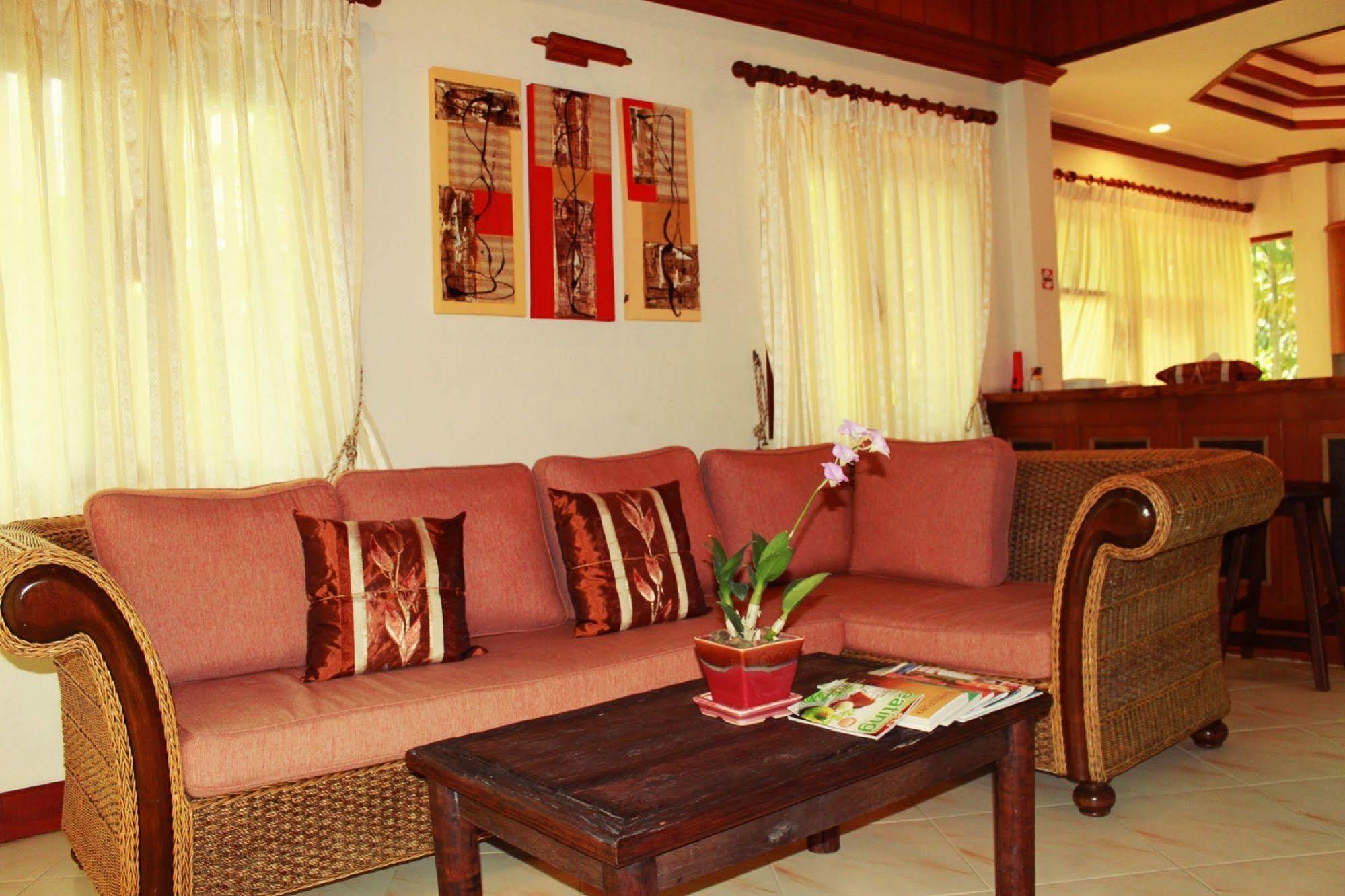 Polina Park 3* Mae Nam