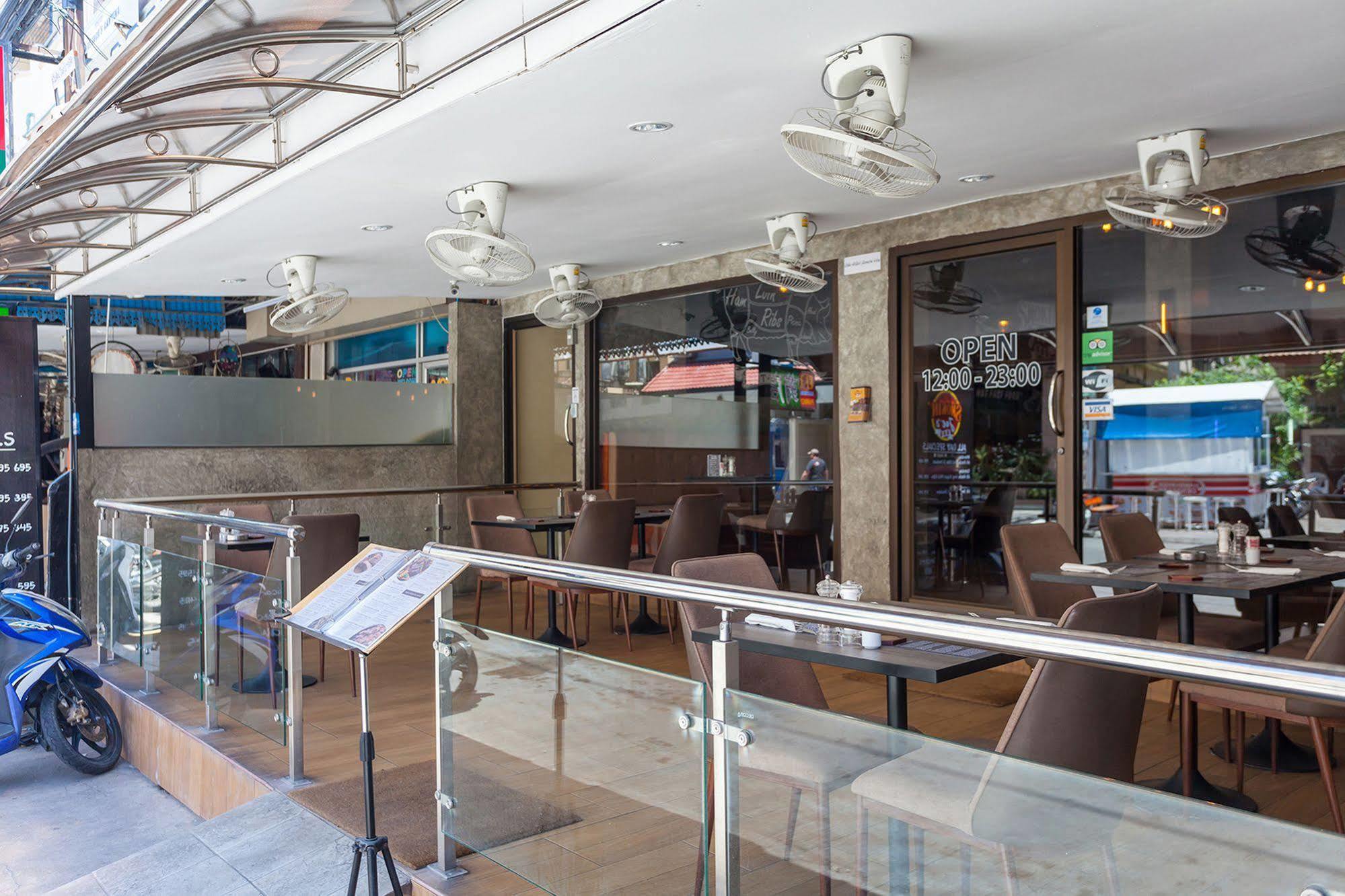 Hotel Steak And Co. Boutique 2*