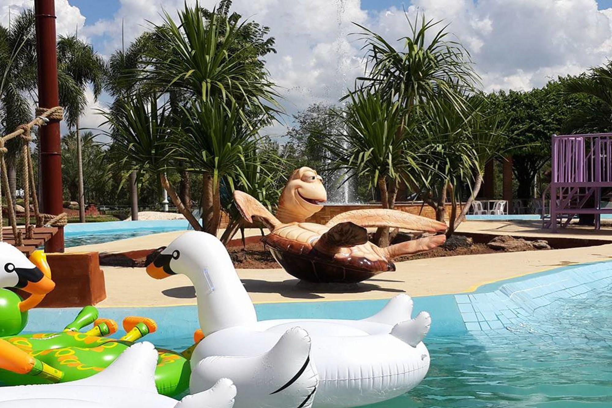 Hotel Prompiram Suannam & Golf Club Phitsanulok