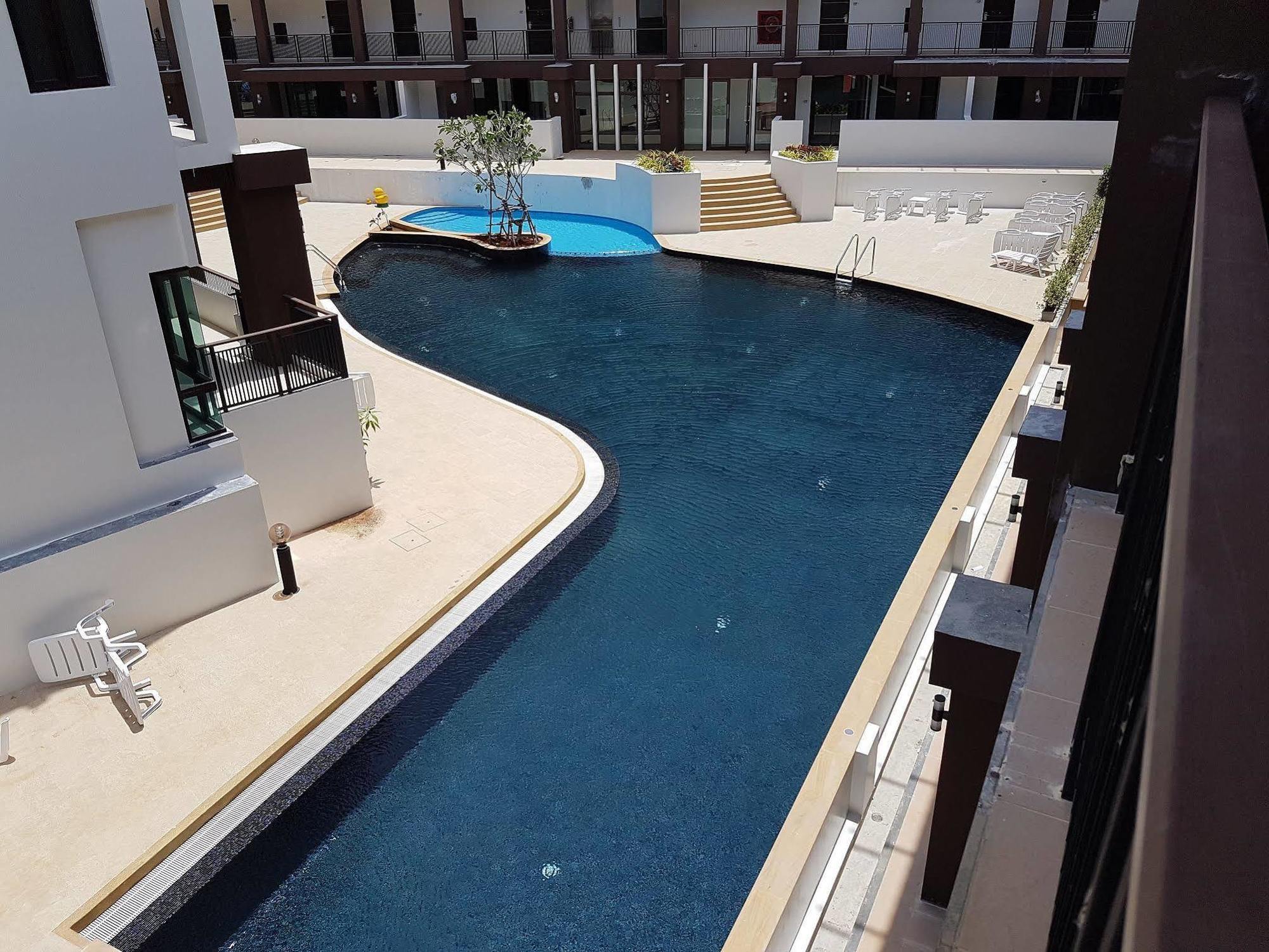 Hotel The Lai Thai Luxury Condominiums Ao Nang