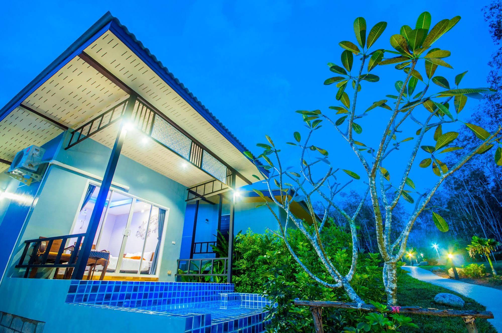 Resort Chomphu Khao Lak
