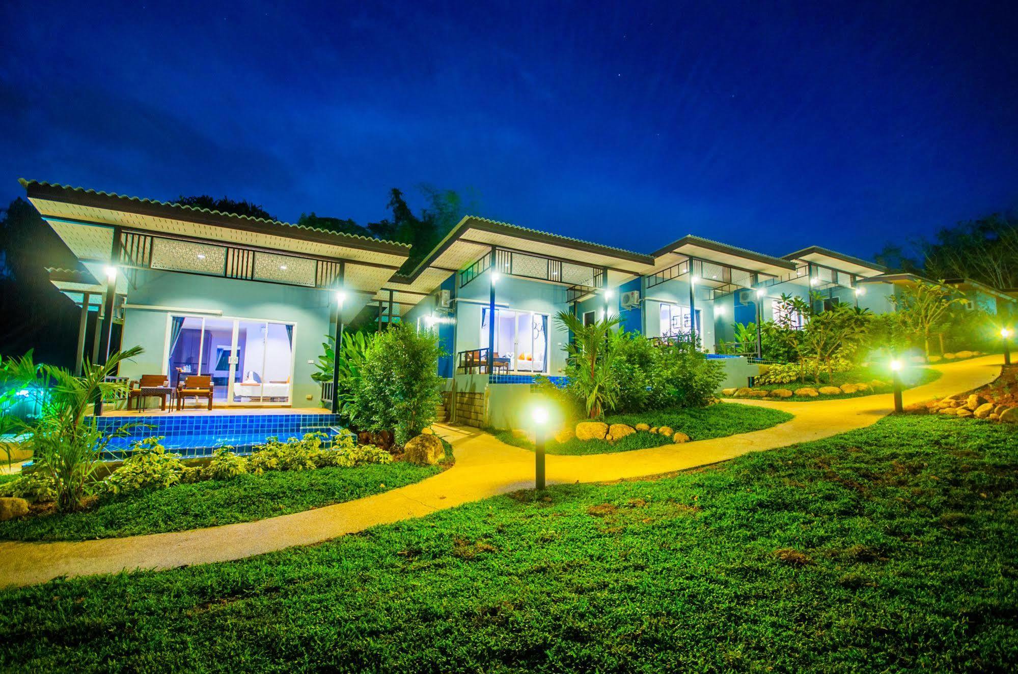 Chomphu Khao Lak