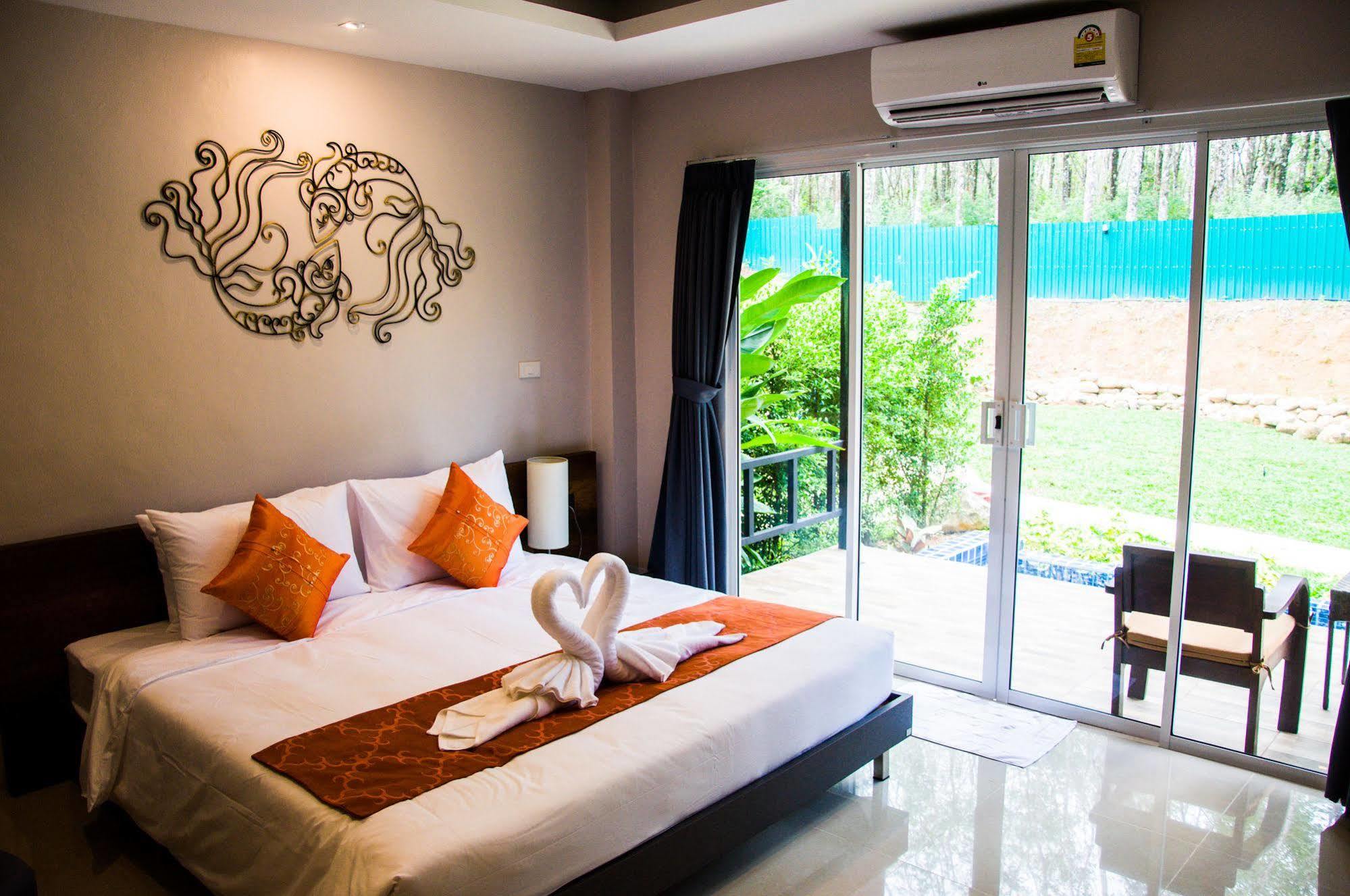 Chomphu 3* Khao Lak