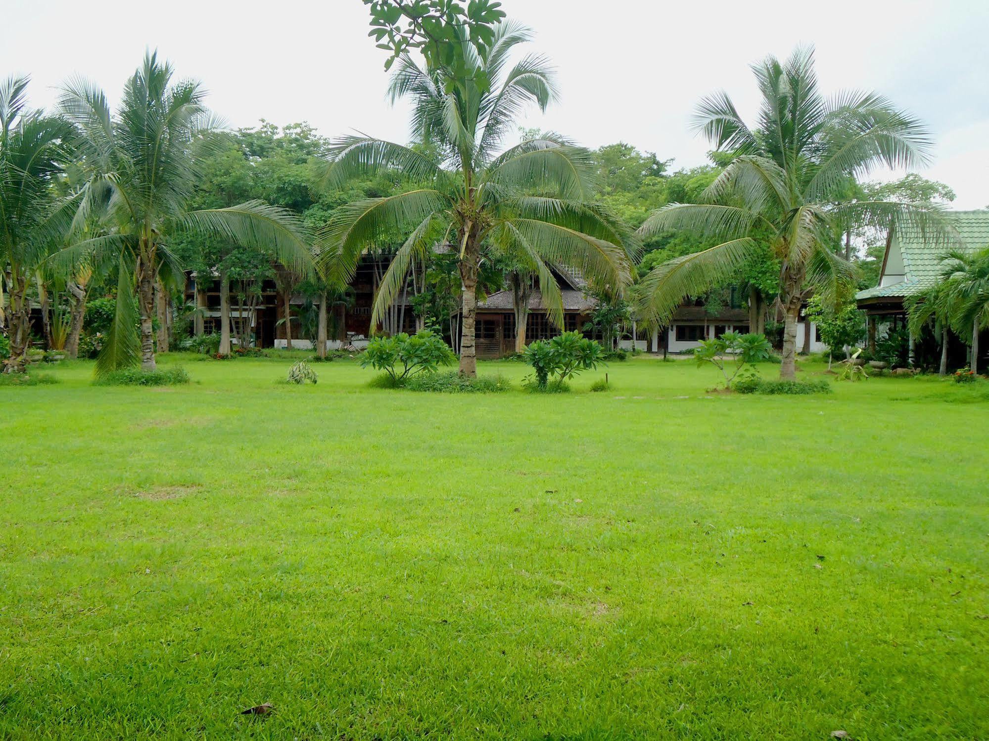 Saksuay Klangdoi Inn