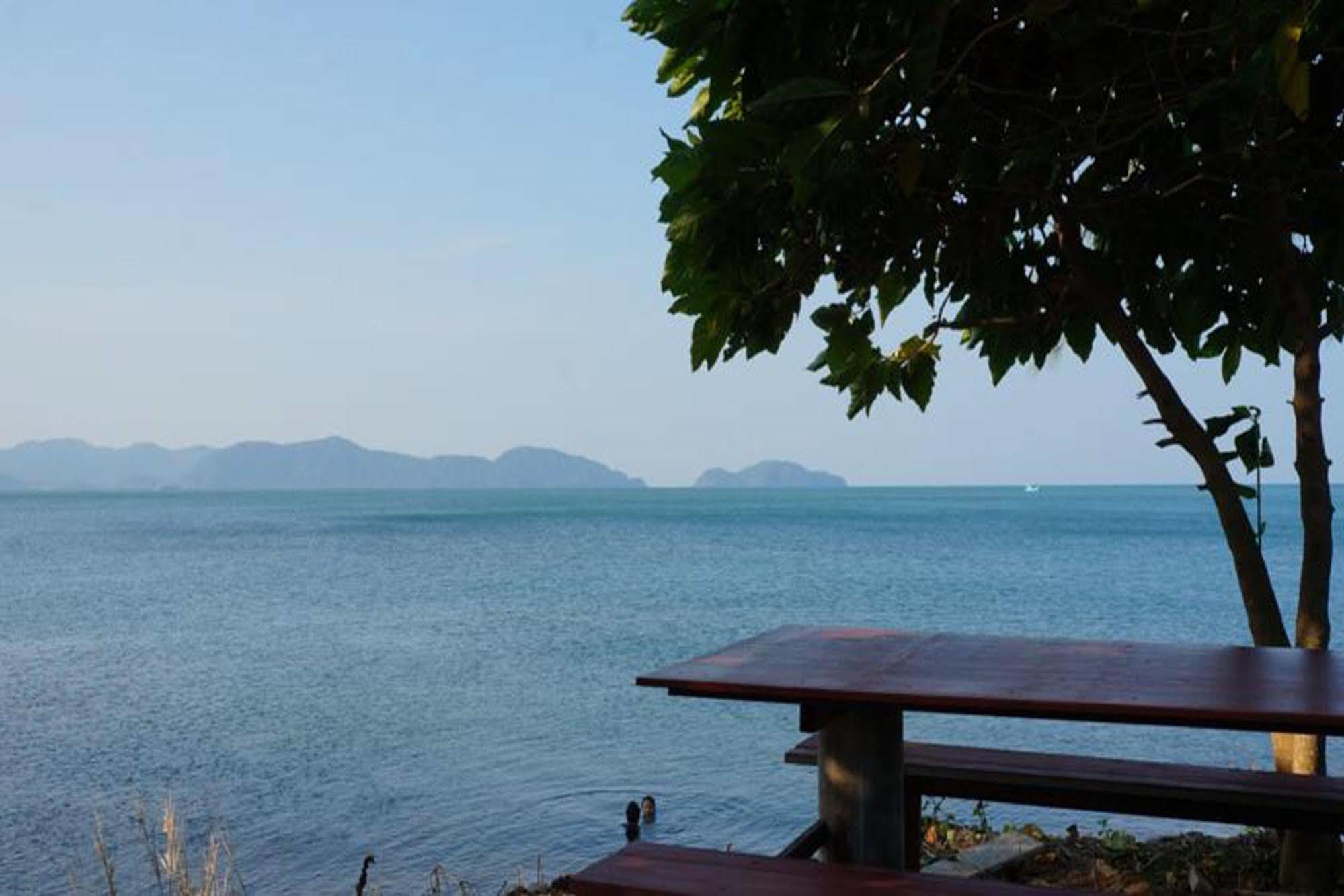 Lomtalay Trat Resort
