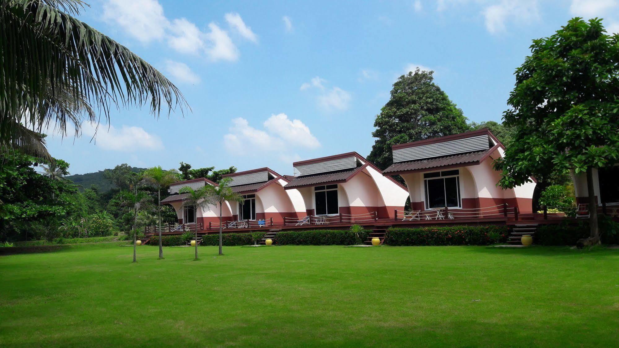 Resort Lomtalay Trat Laem Ngop