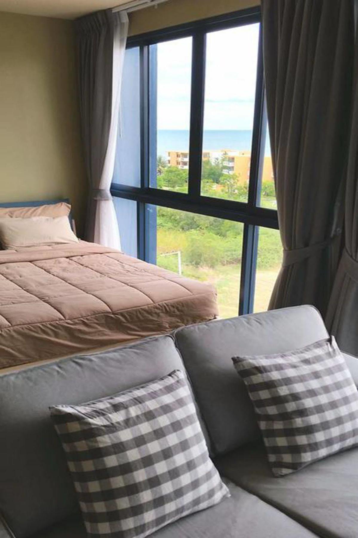 Apartment Baan Thew Talay Blue Sapphire