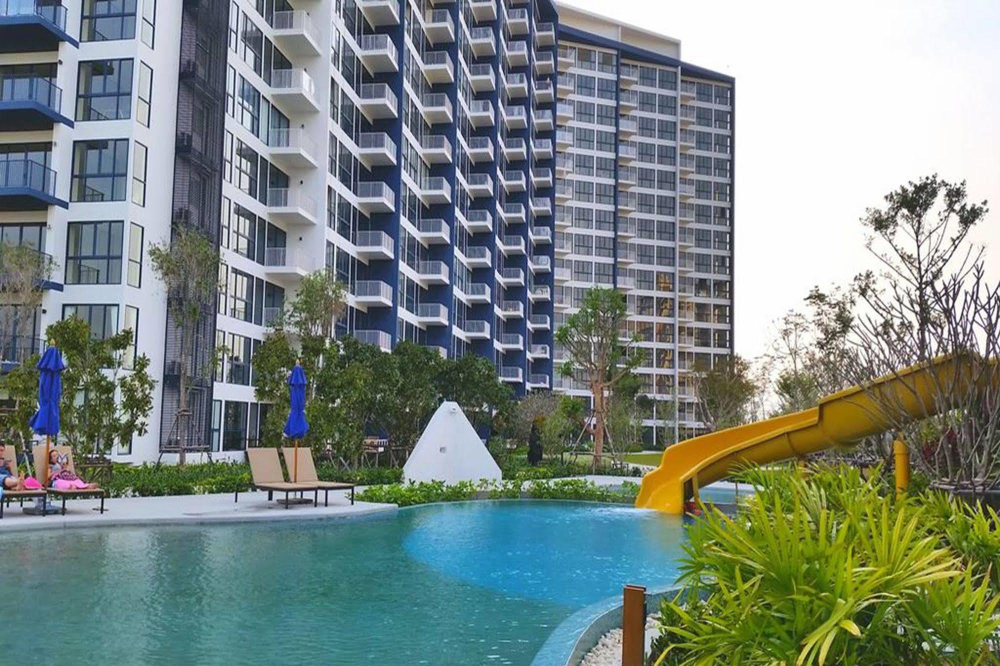 Baan Thew Talay Blue Sapphire Apartment
