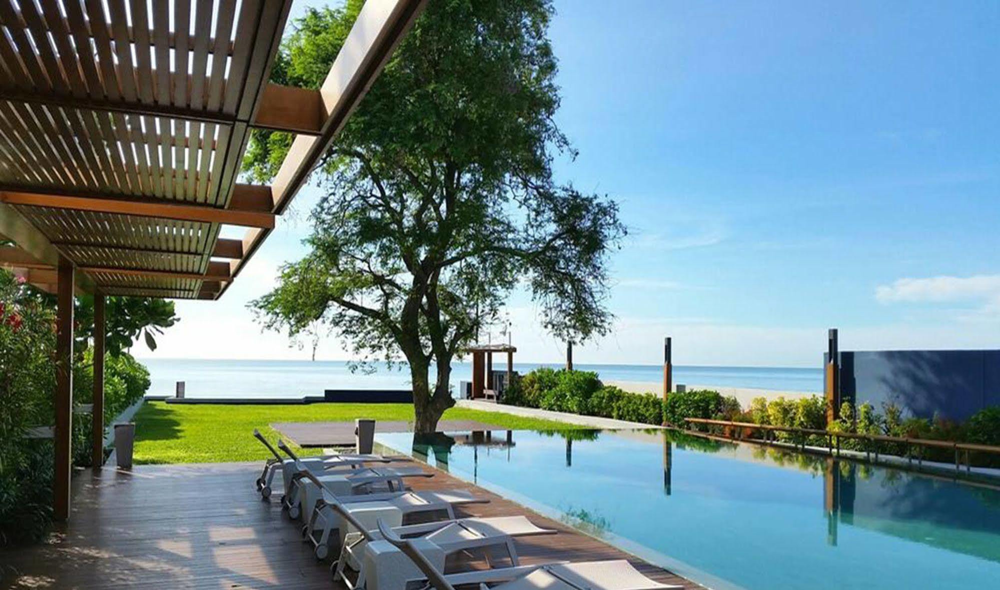 Baan Thew Talay Blue Sapphire Apartment *