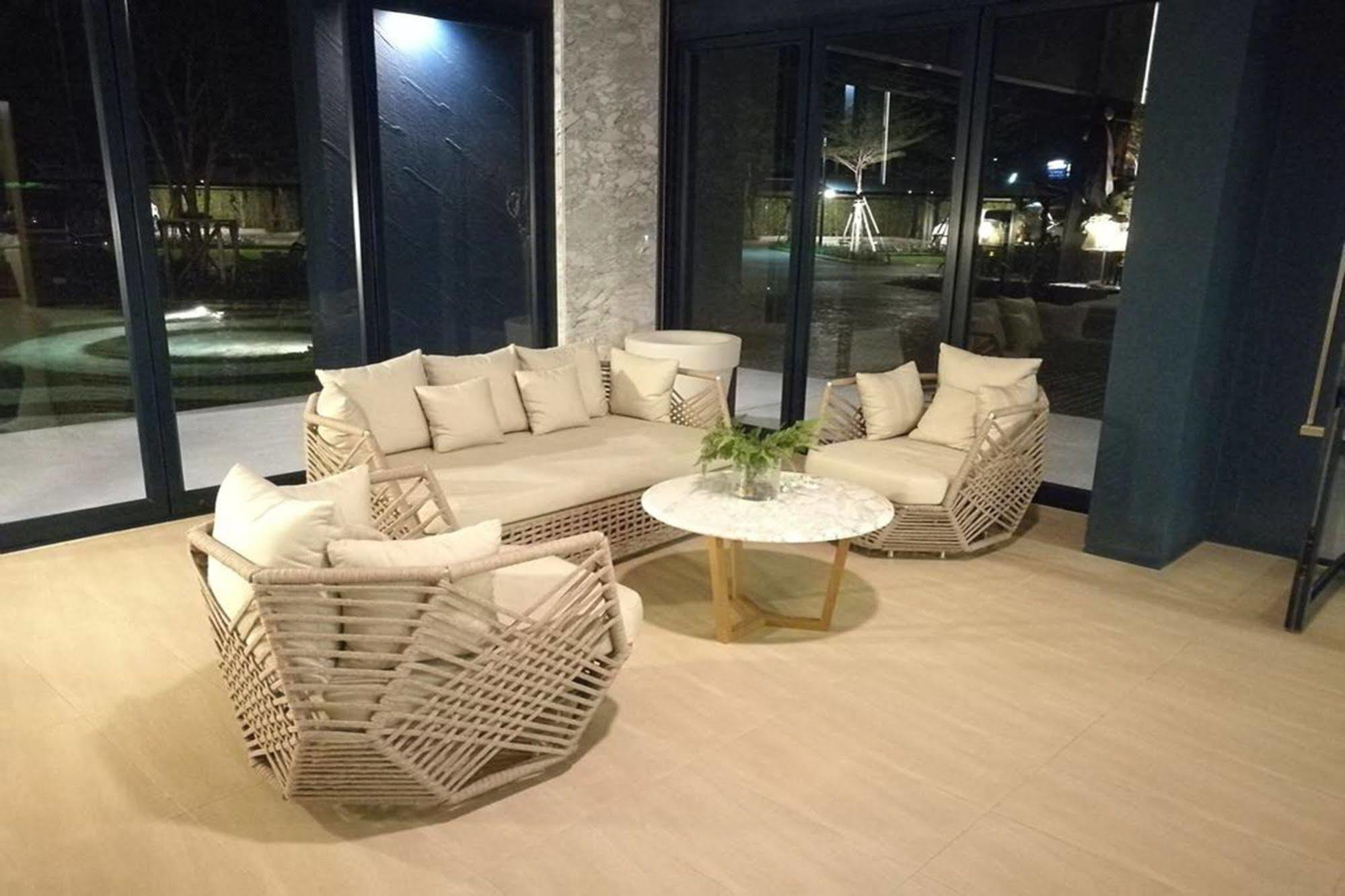 Apartment Baan Thew Talay Blue Sapphire *