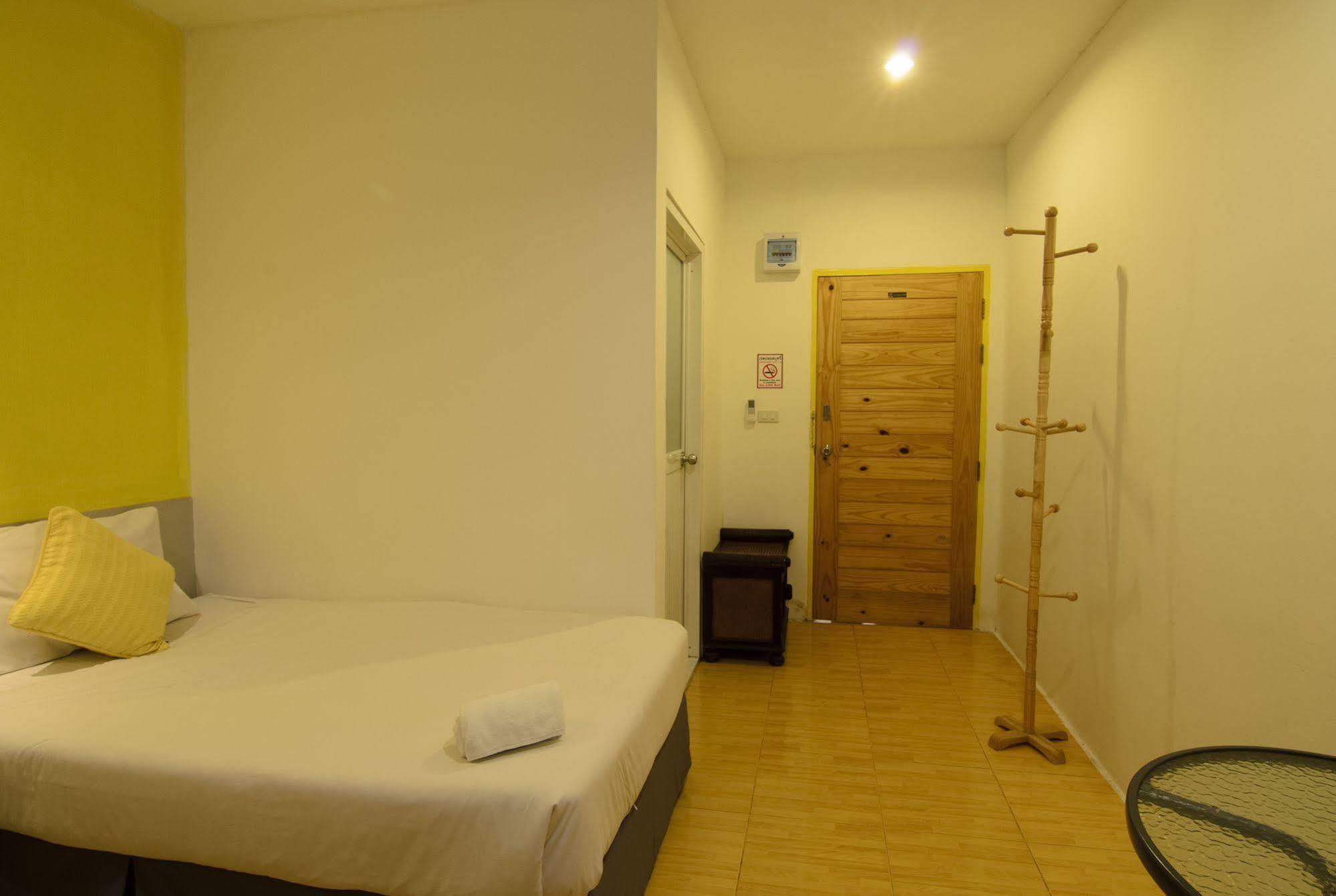 At Phuket Airport Hotel Ban Bo Han
