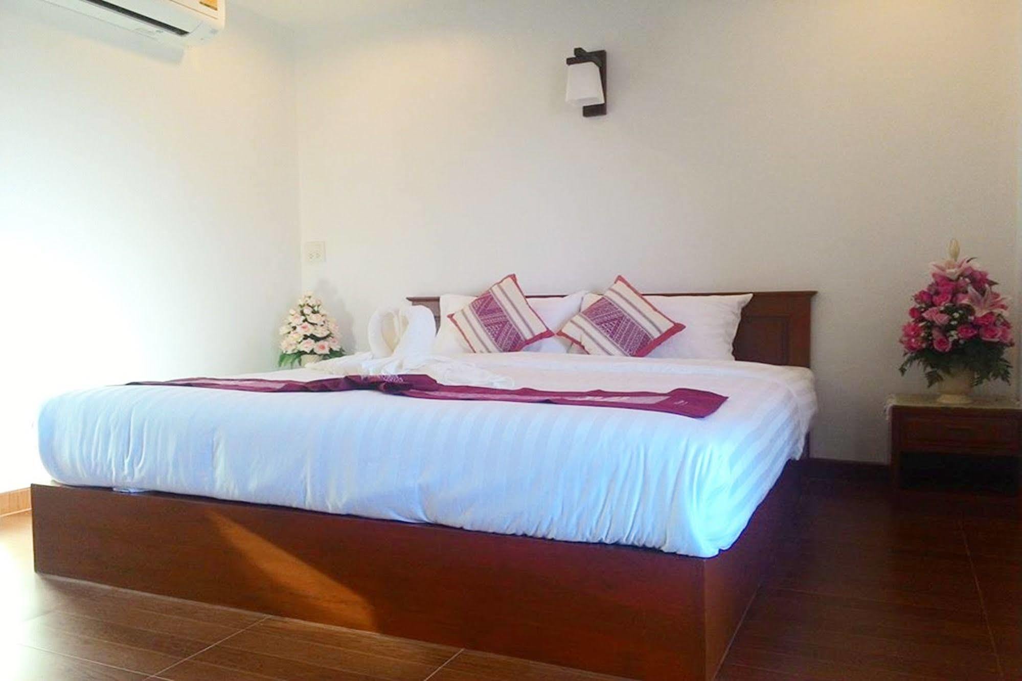 Hotel Sawadeelanna Nan