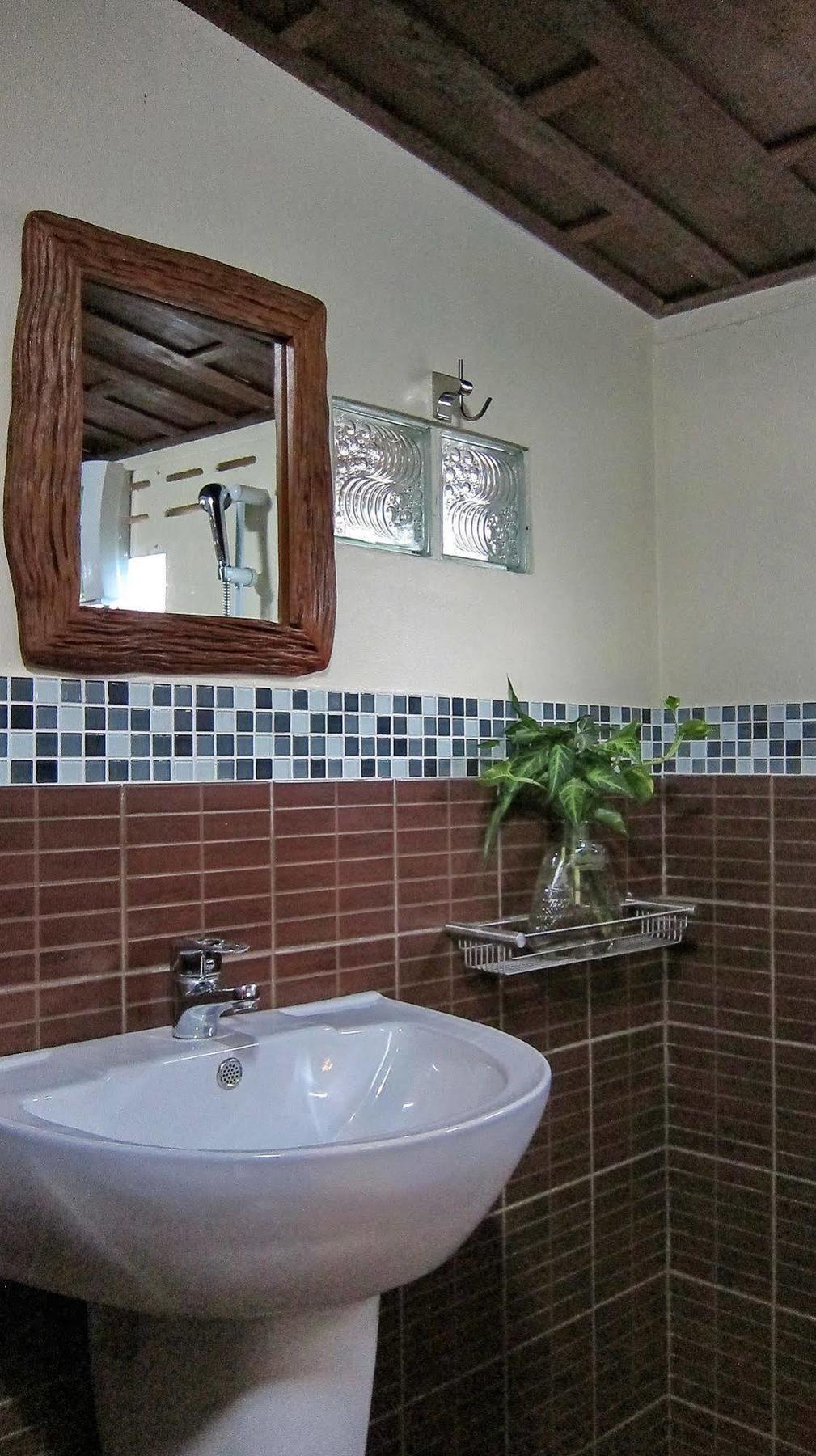 Baan Bua Hotel