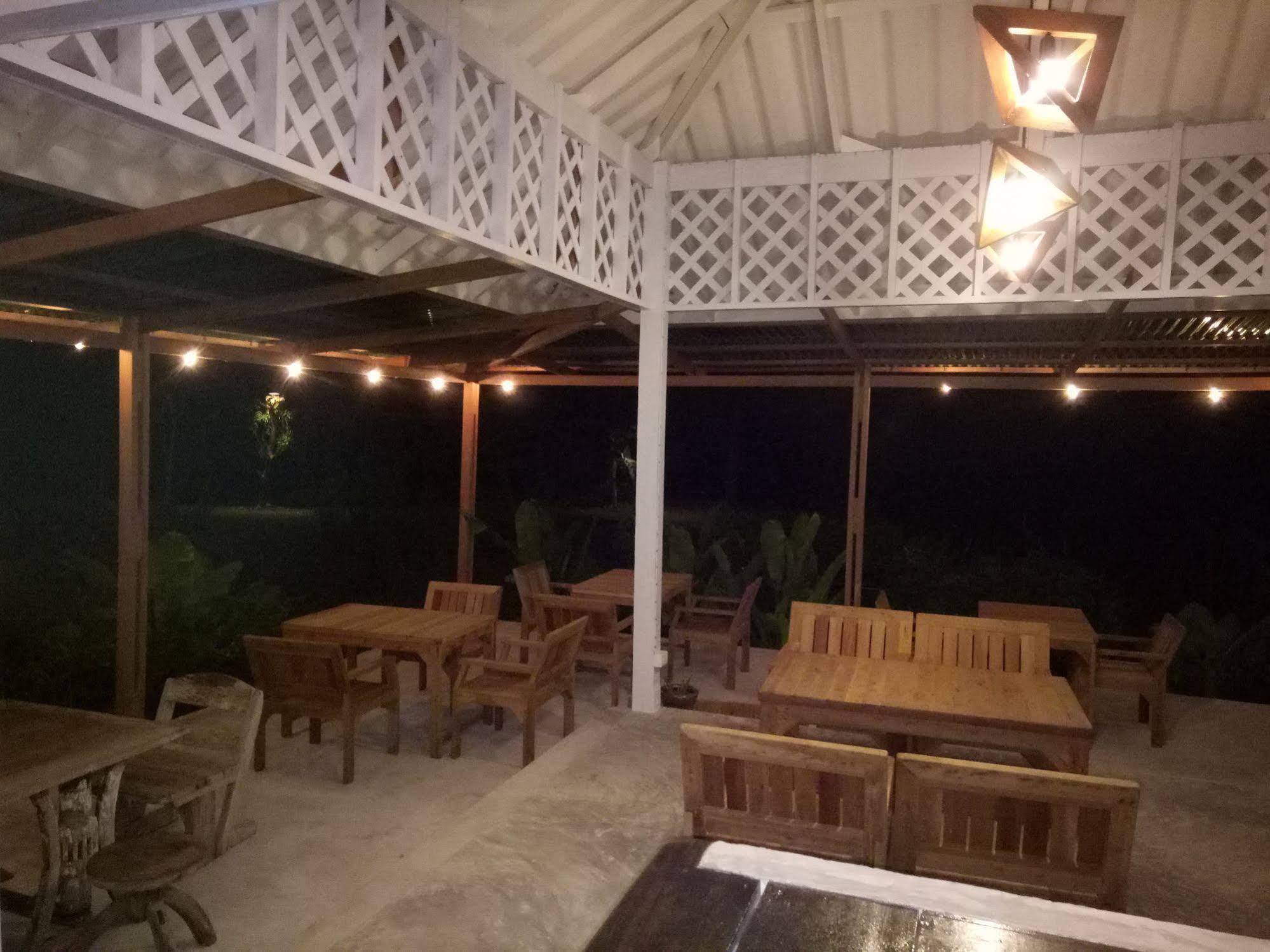 Baan Bua Ko Kut