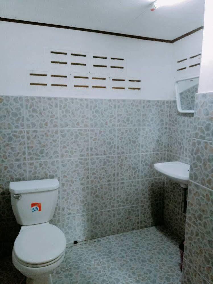 Baan Bua Ko Kut