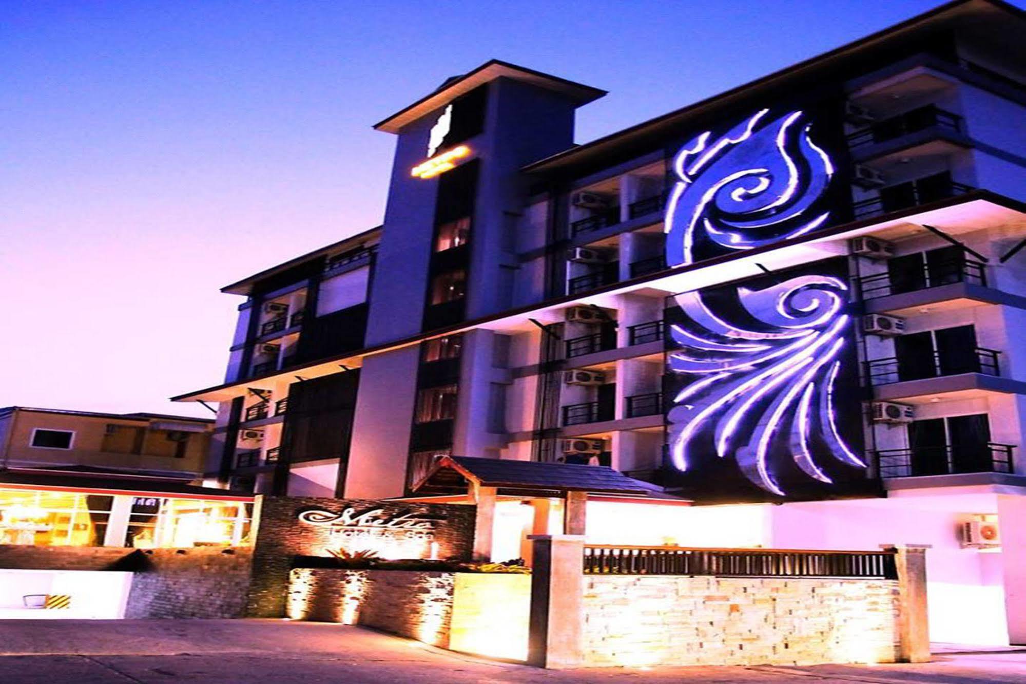 Hotel Metro &