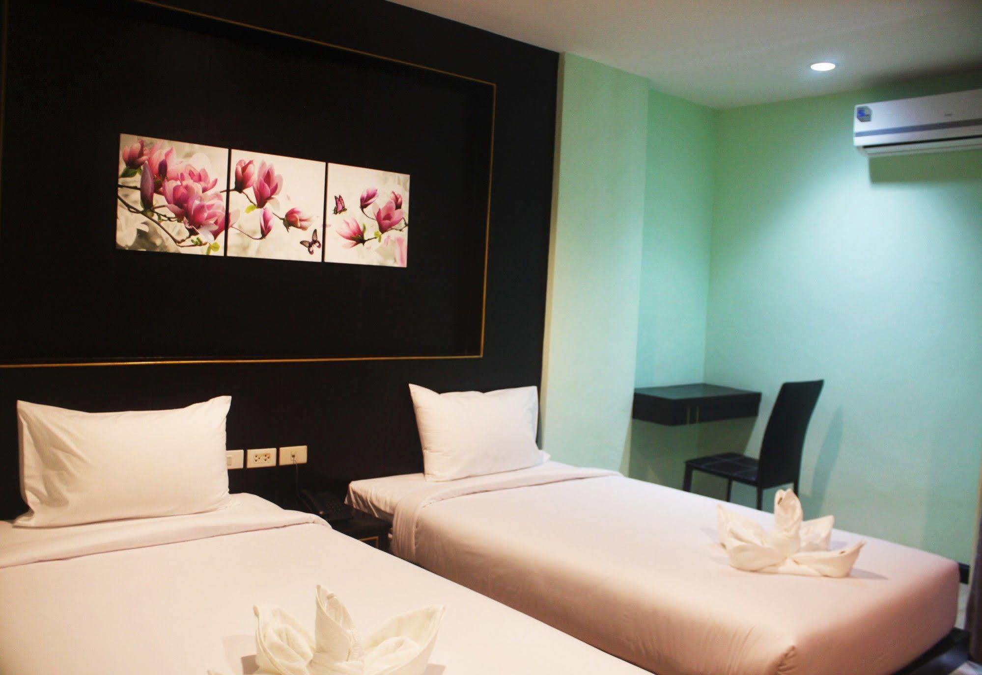Hotel Metro & Thung Song