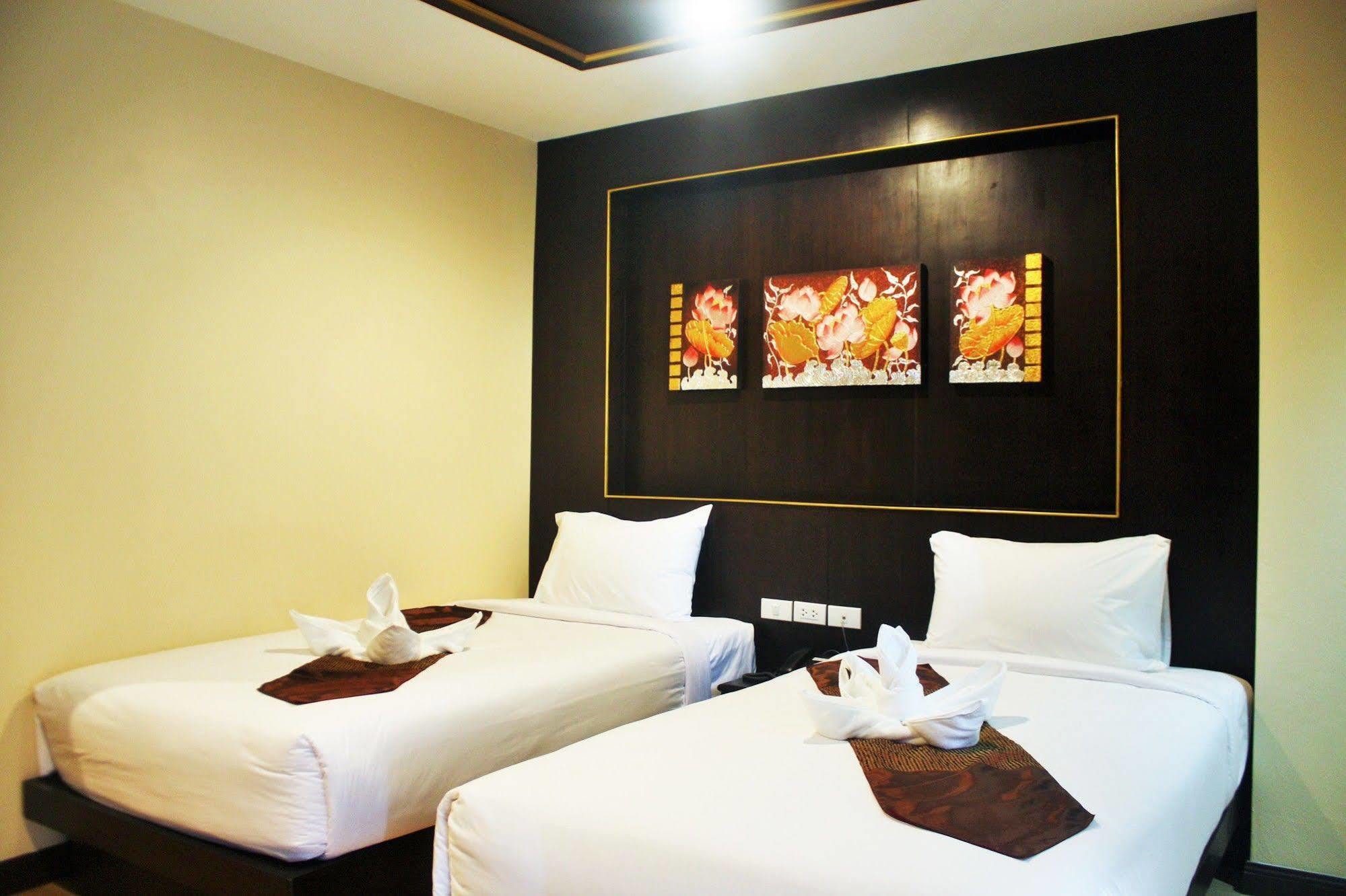 Hotel Metro & 4*