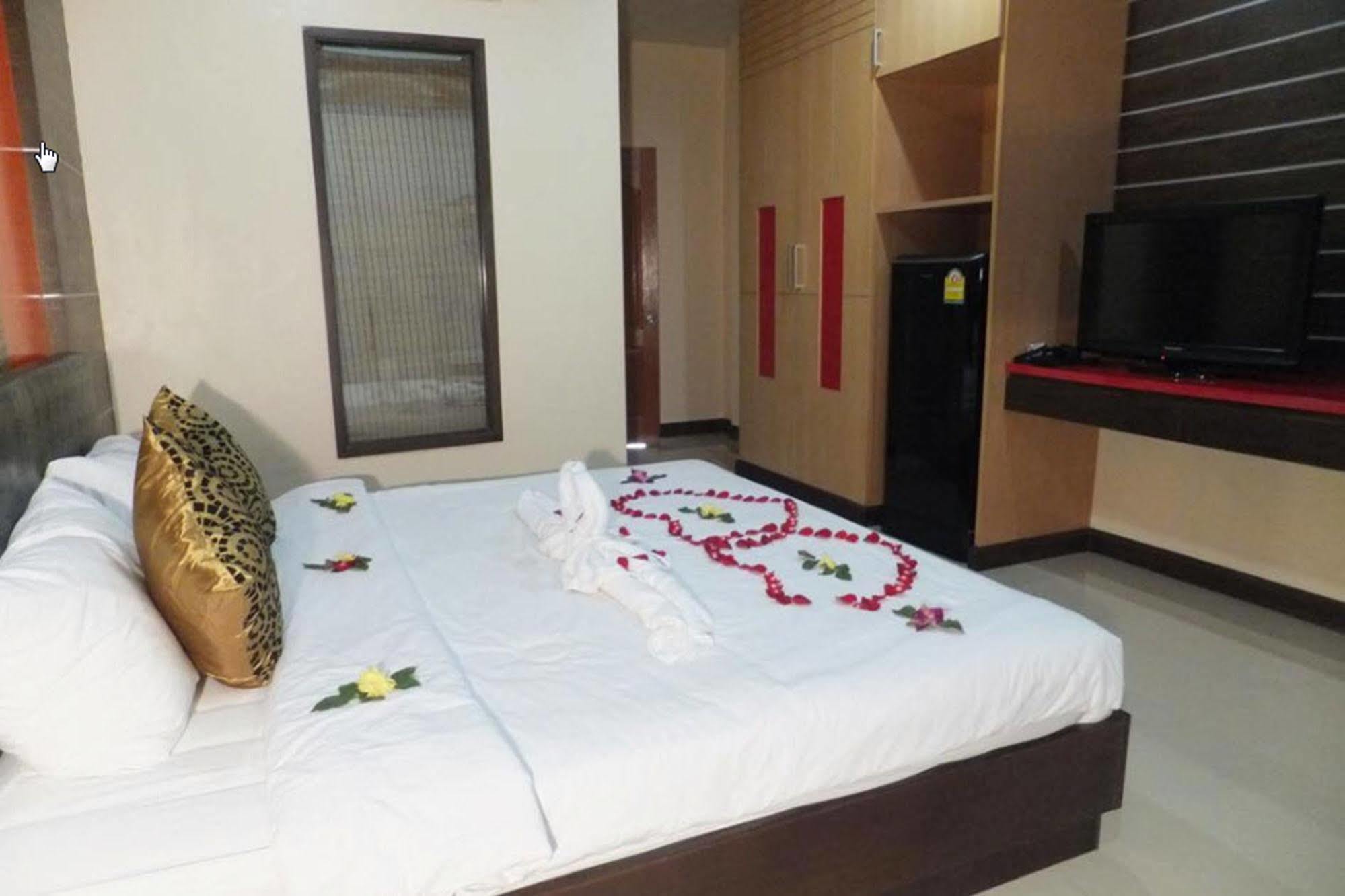 Dengba Phuket * Patong
