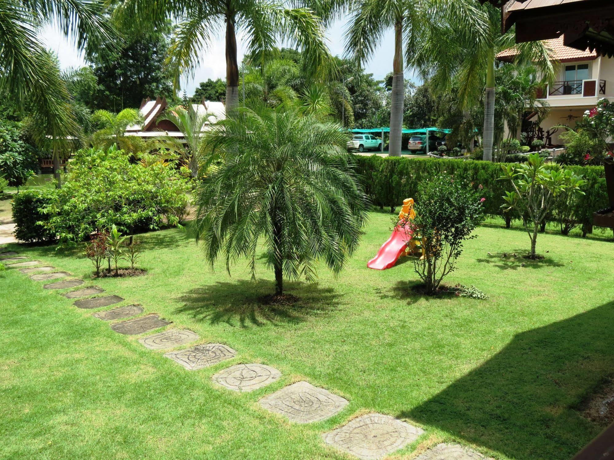 Pongsin 3* Khun Han