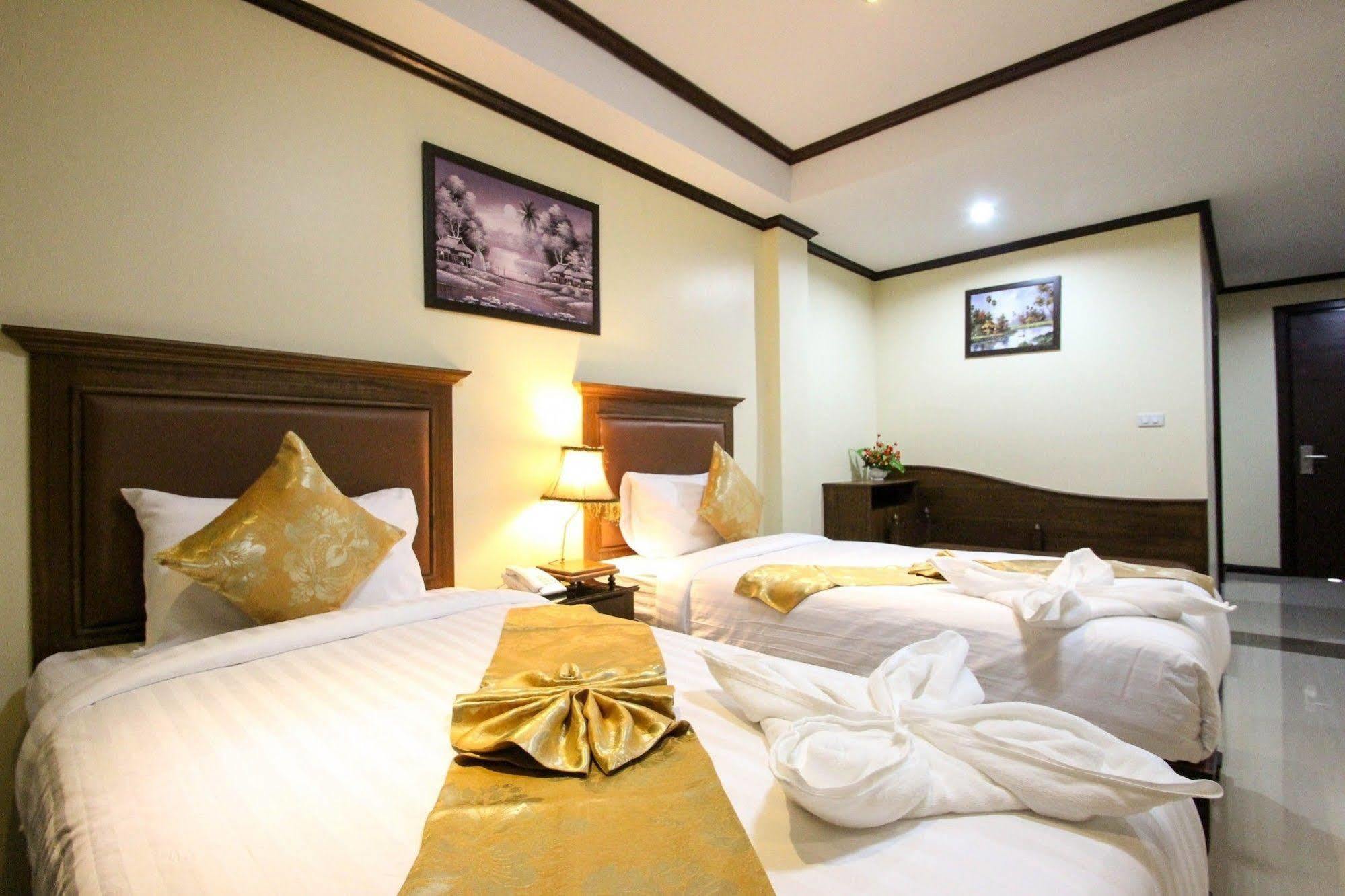 I Boutique Hotel 3*