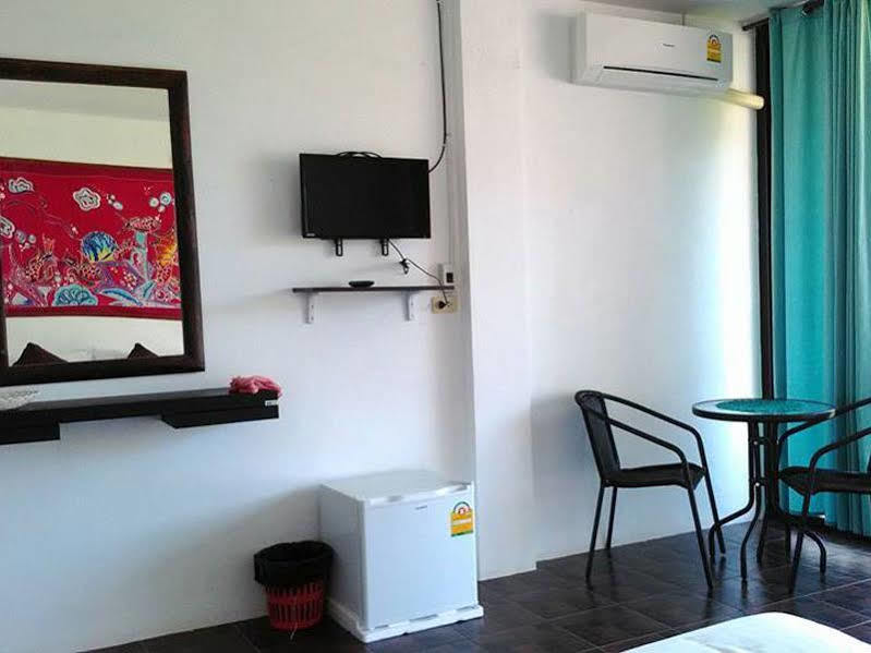 Guest house Lanta Friendly House 2*
